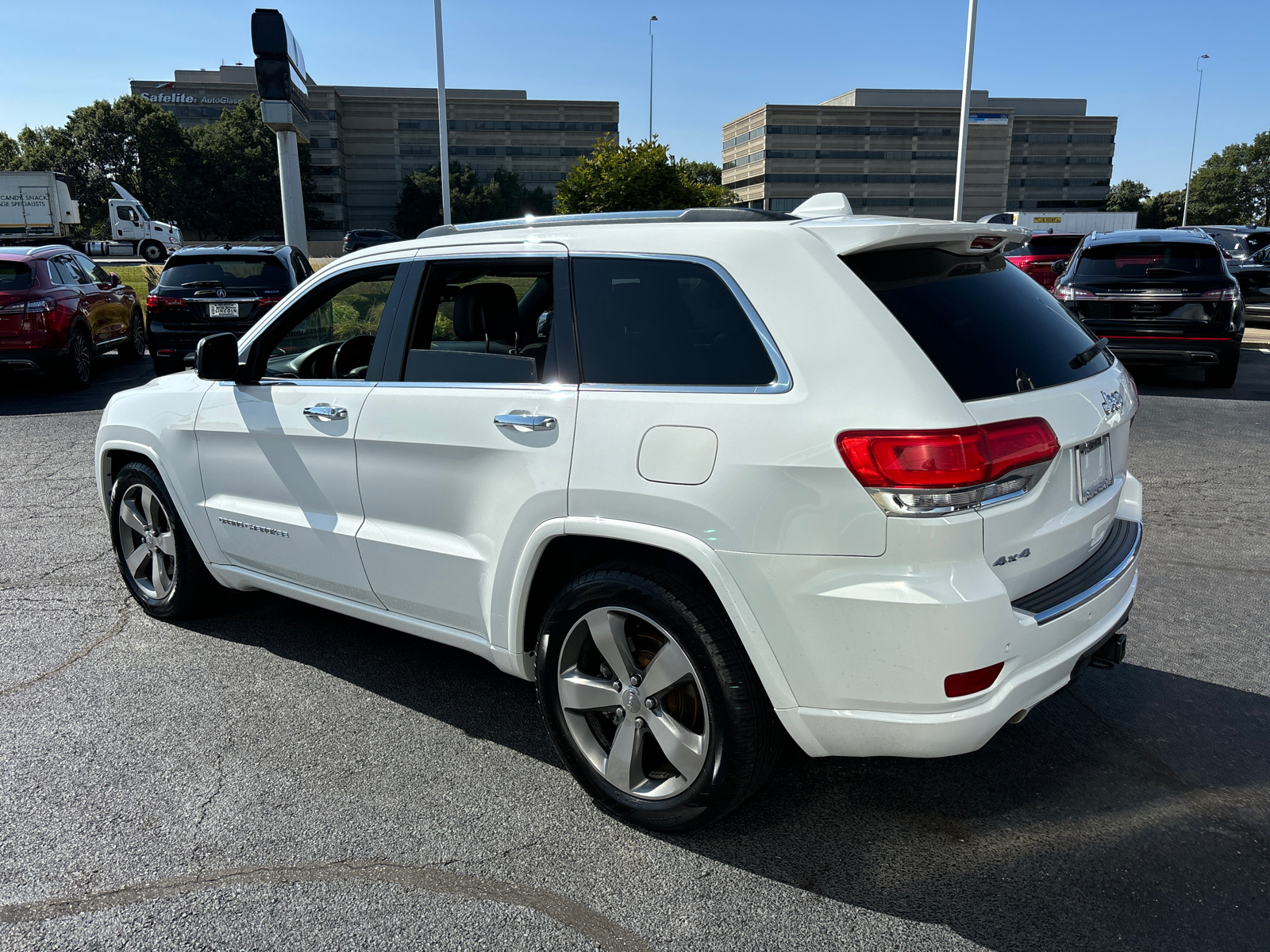 2015 Jeep Grand Cherokee Overland 5