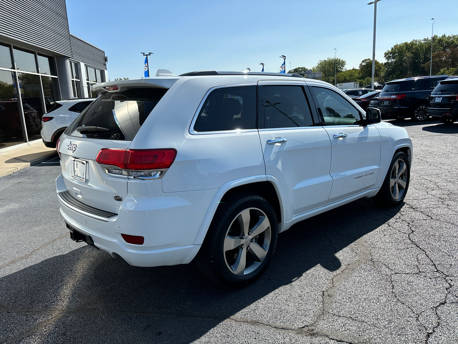 2015 Jeep Grand Cherokee Overland 7