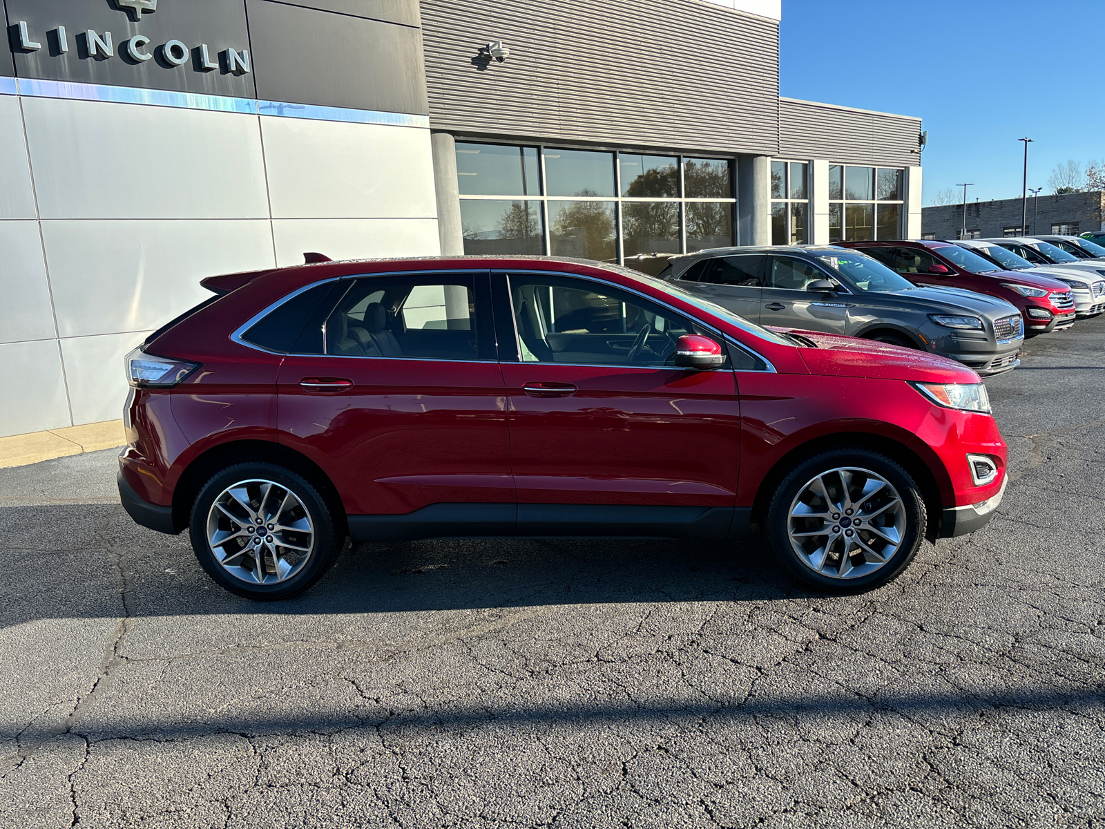 2015 Ford Edge Titanium 8