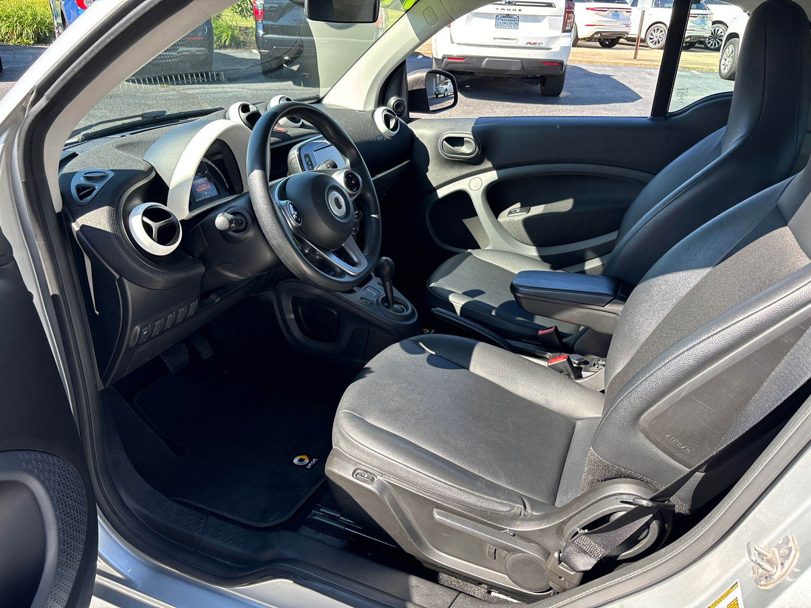 2016 smart fortwo  22