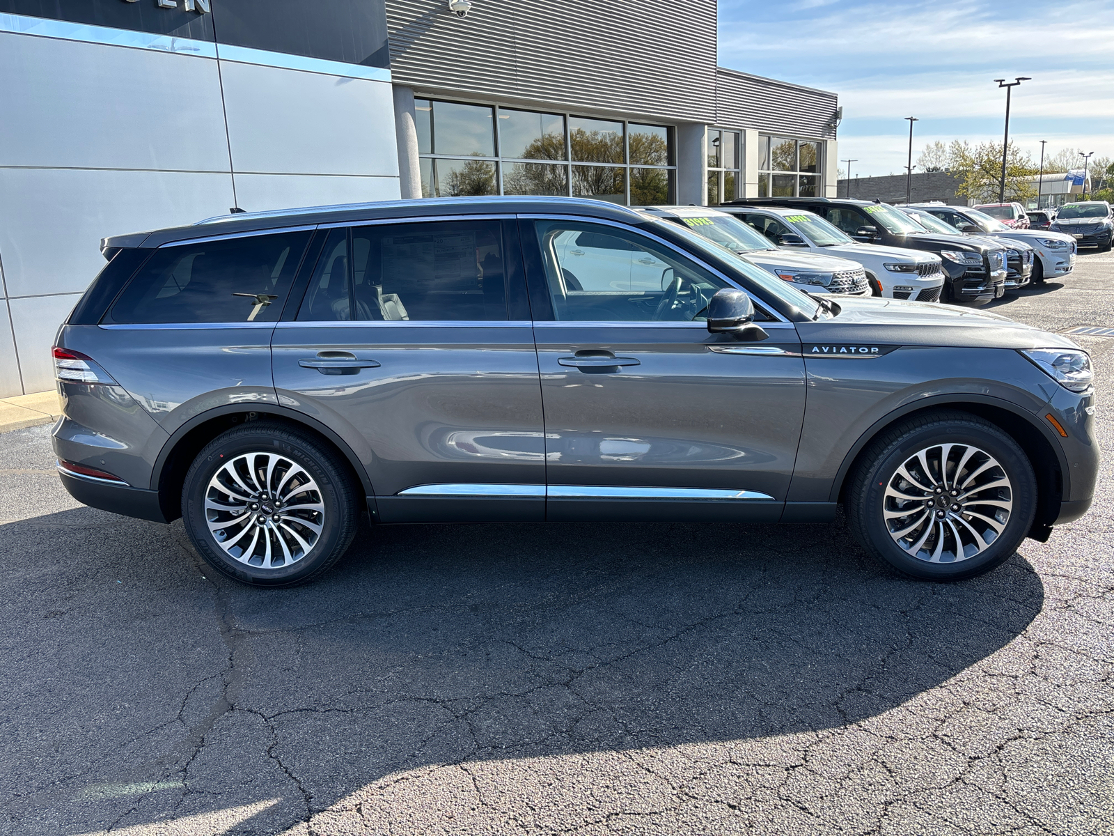 2024 Lincoln Aviator Reserve 8