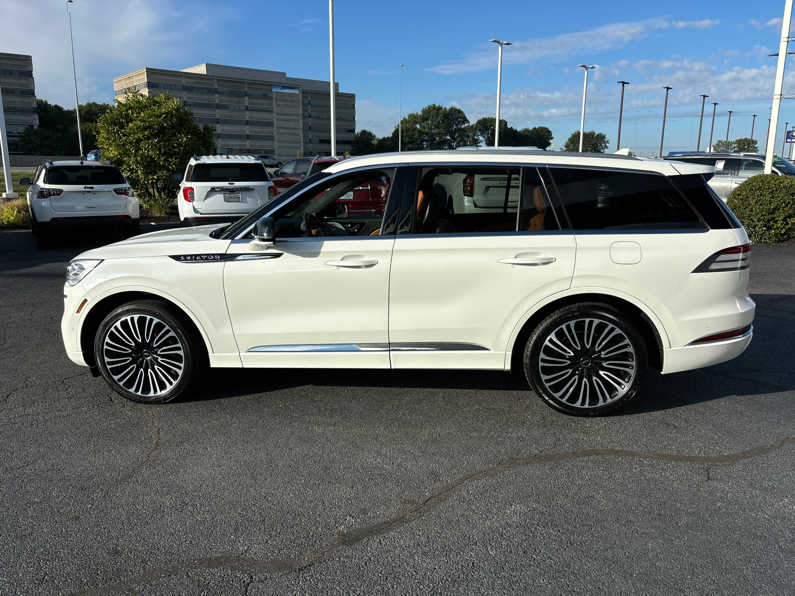 2023 Lincoln Aviator Black Label 4