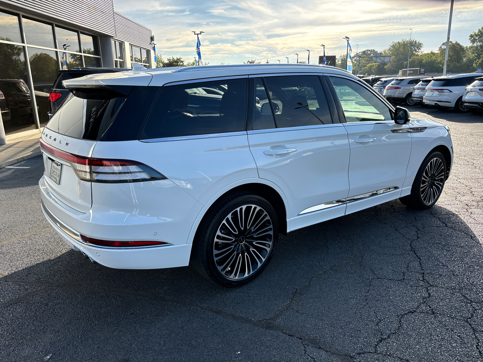 2023 Lincoln Aviator Black Label 7