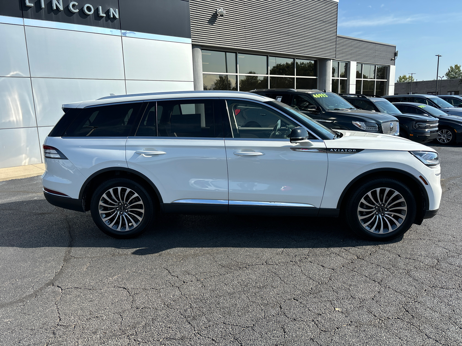 2022 Lincoln Aviator Reserve 8