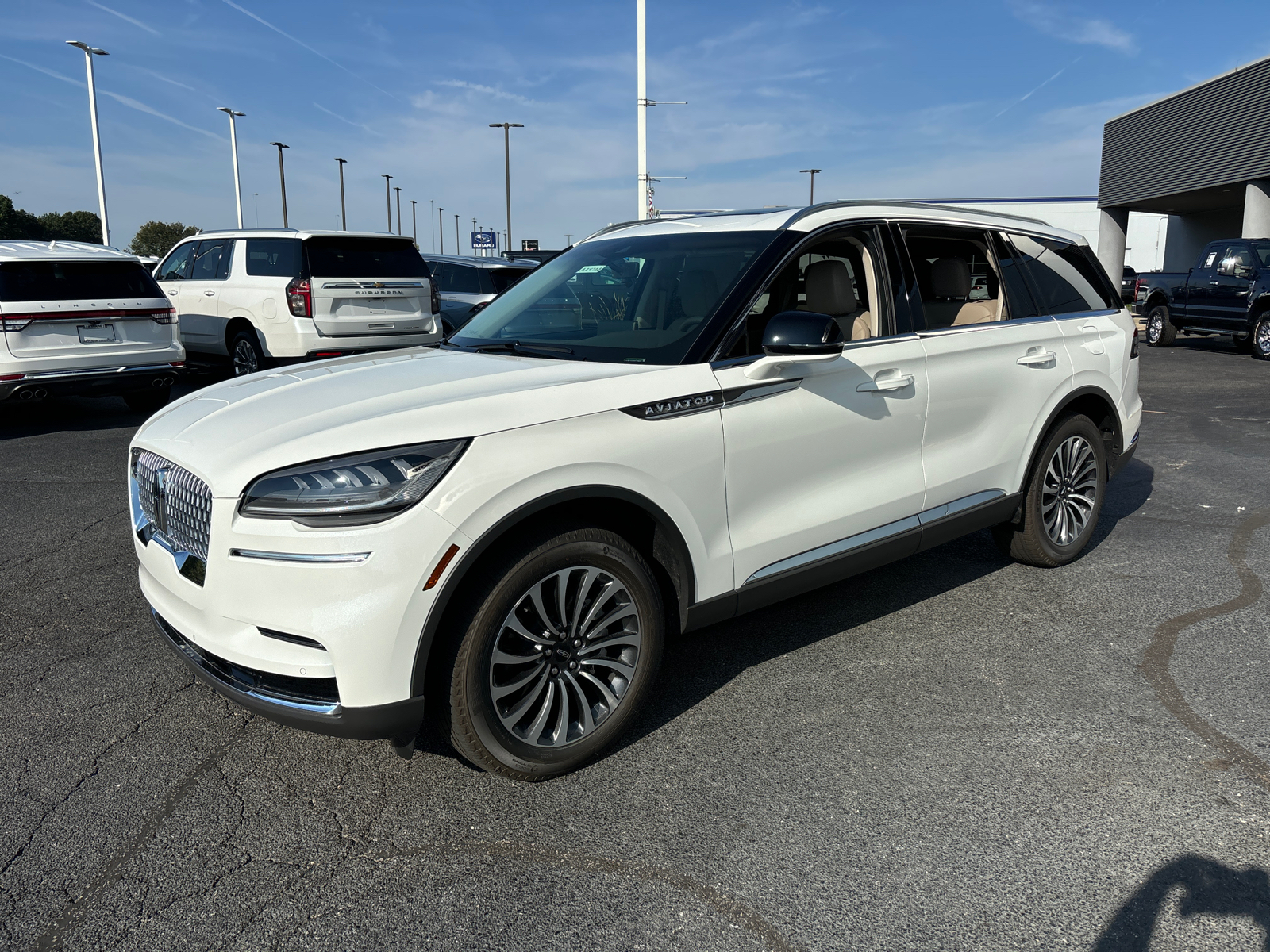 2024 Lincoln Aviator Premiere 3