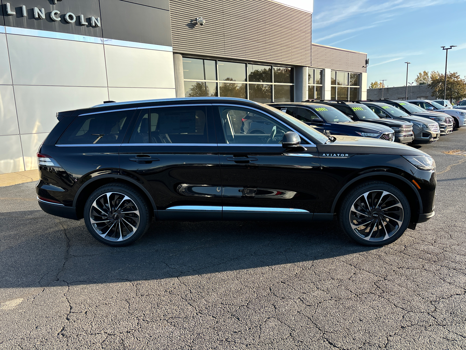 2025 Lincoln Aviator Reserve 8