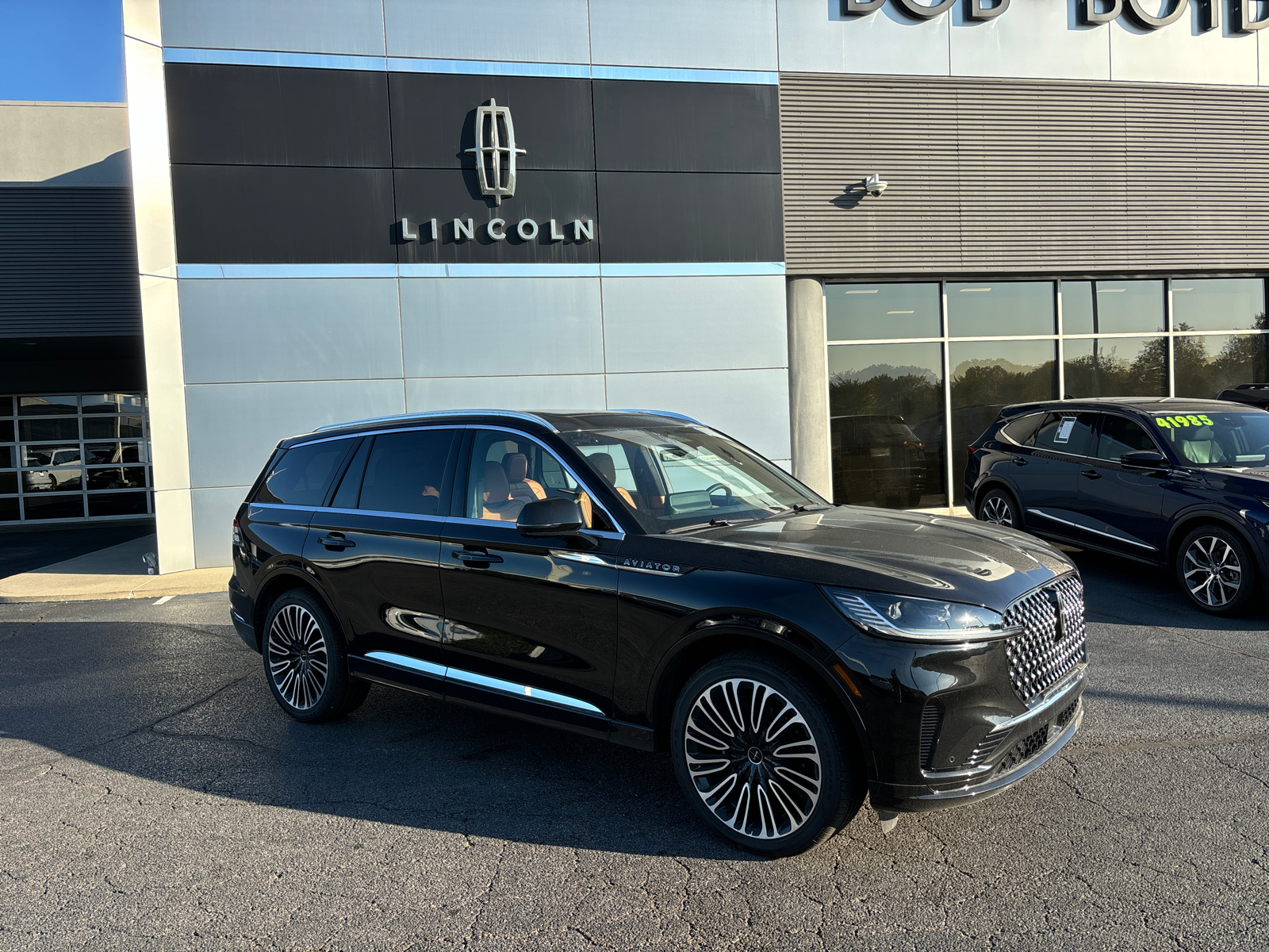 2025 Lincoln Aviator Black Label 1