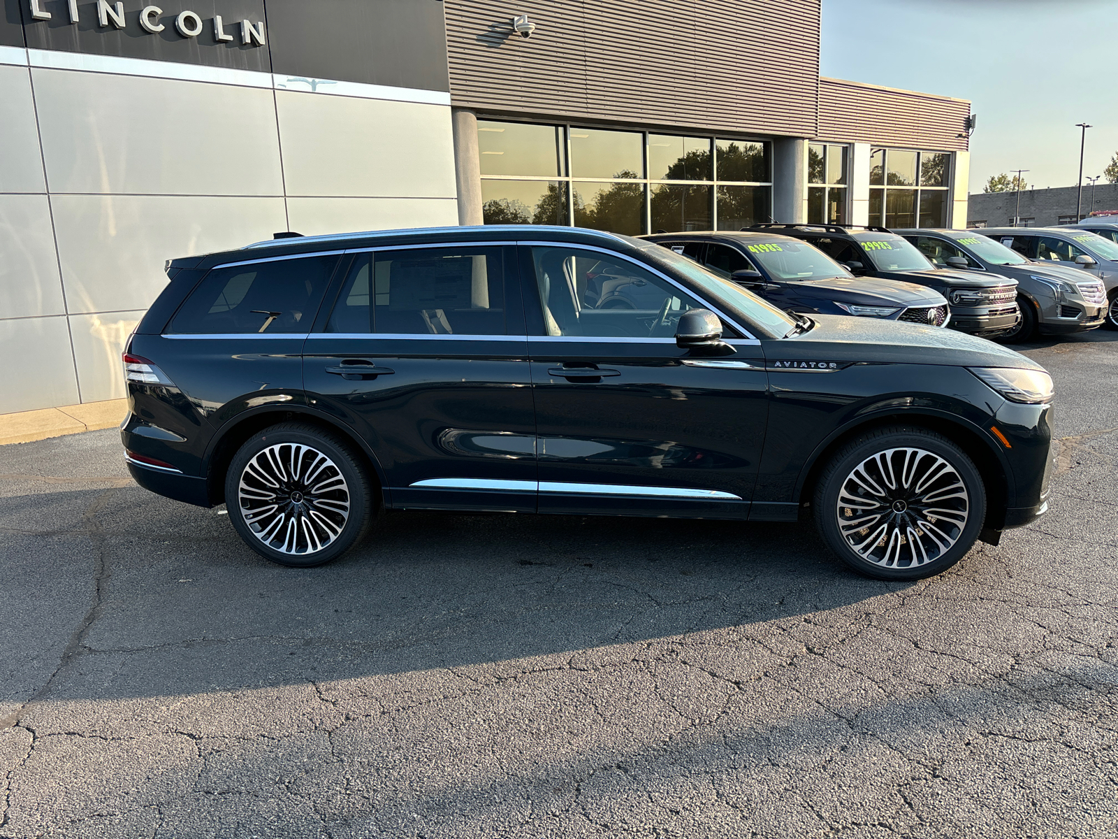 2025 Lincoln Aviator Black Label 8