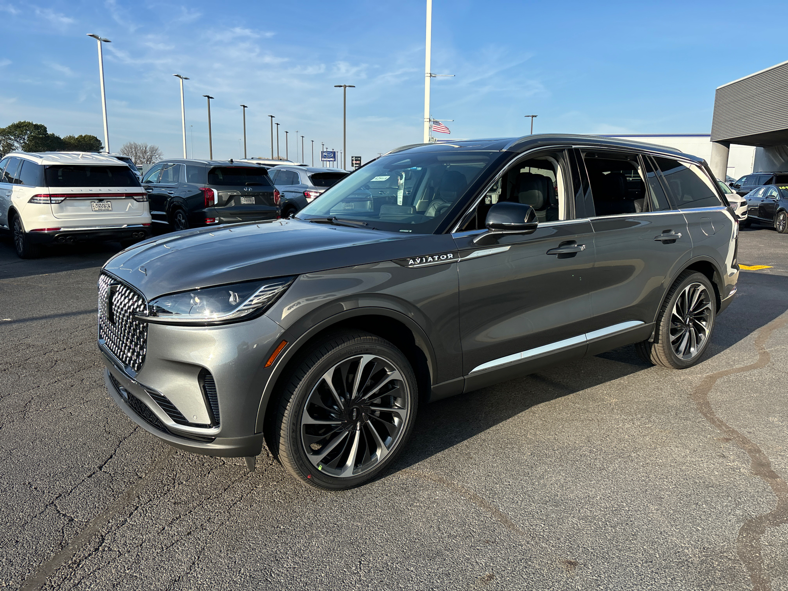 2025 Lincoln Aviator Reserve 3