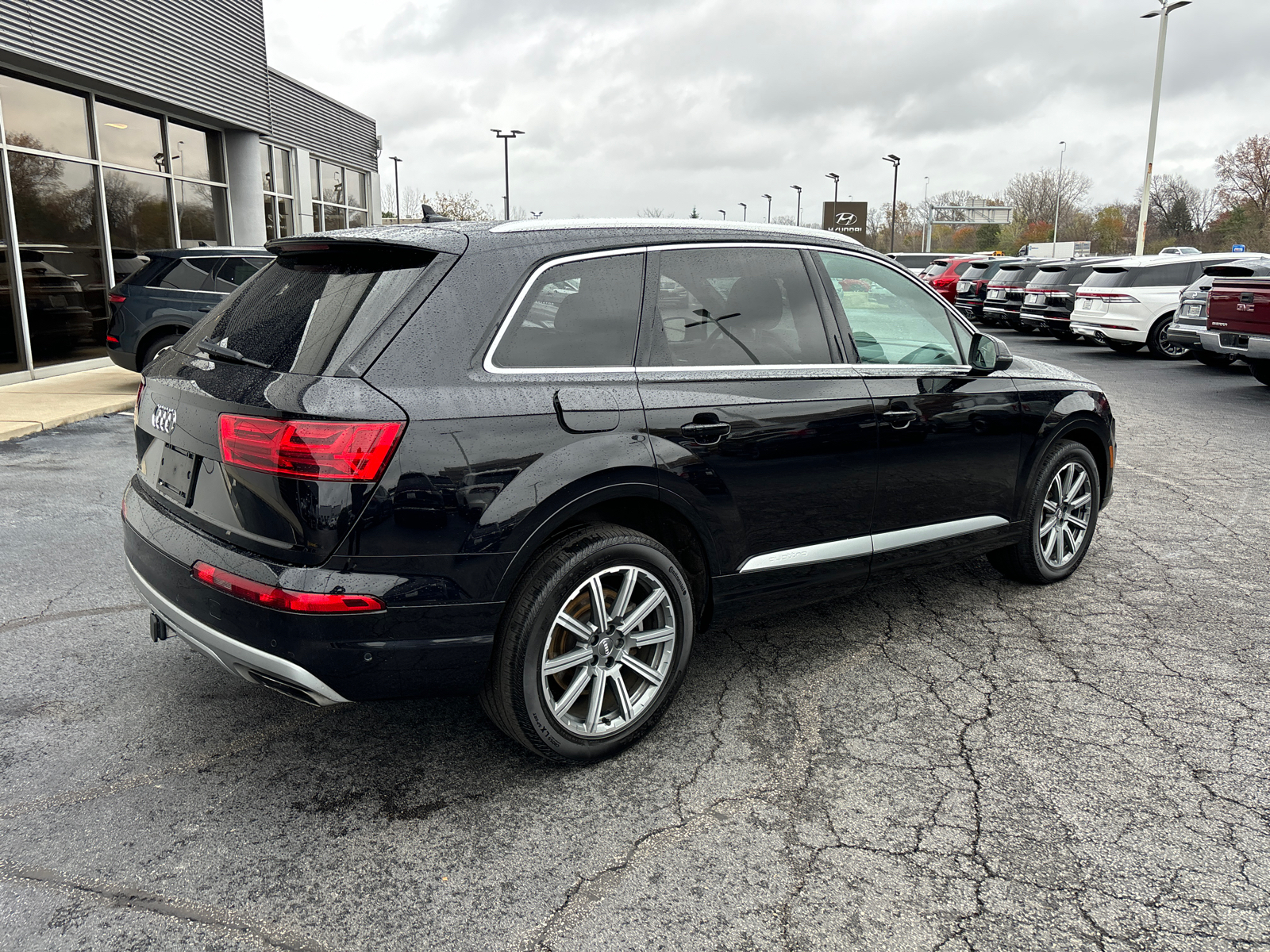 2019 Audi Q7  7