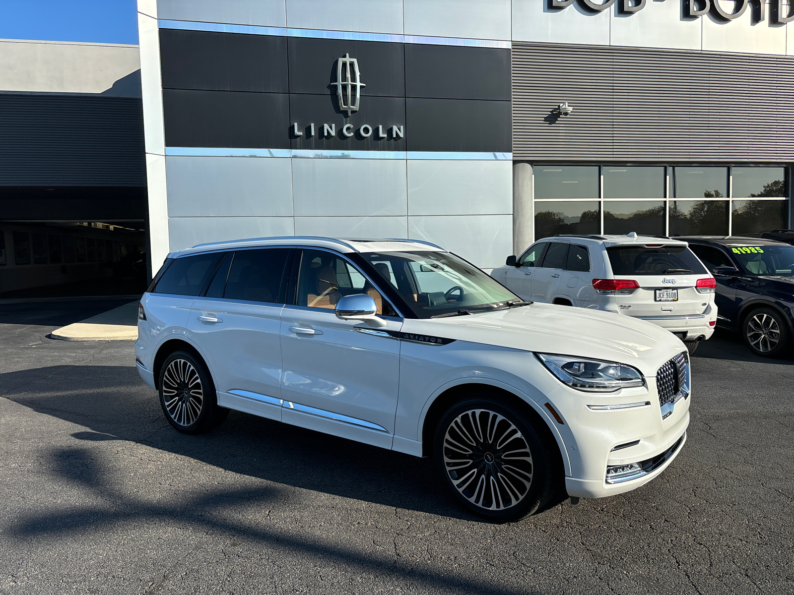 2022 Lincoln Aviator Black Label 1