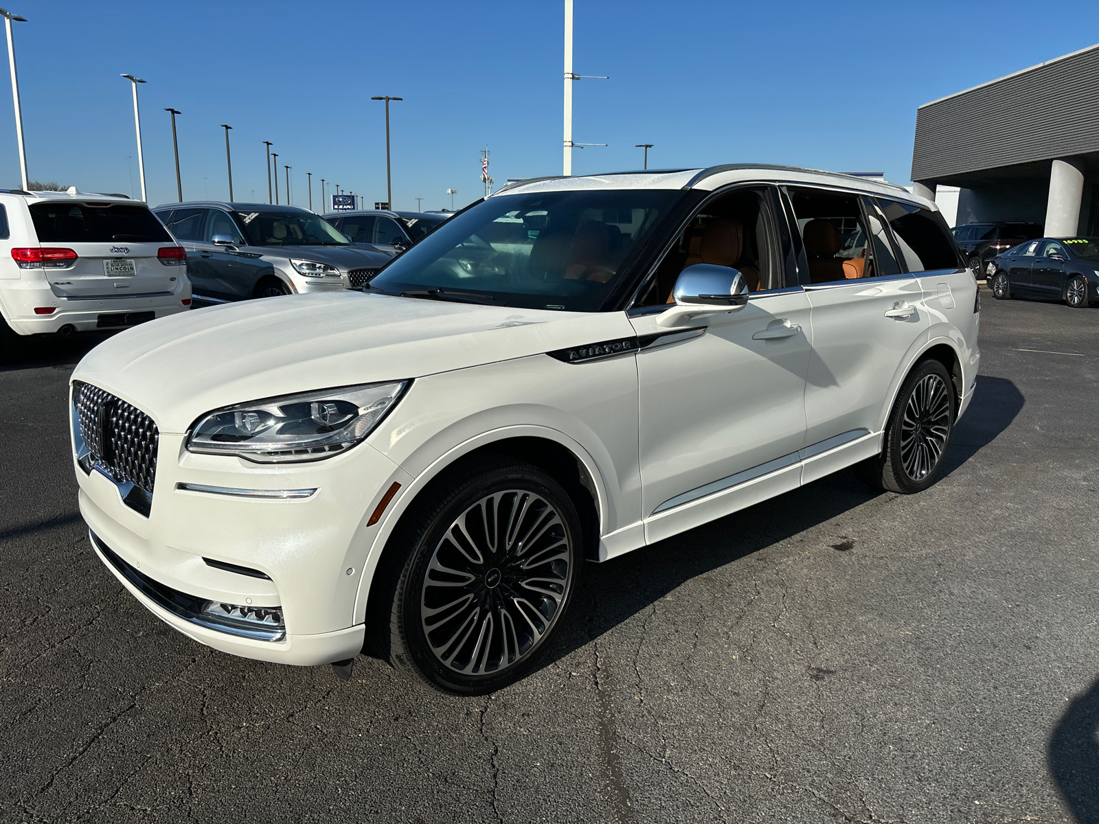 2022 Lincoln Aviator Black Label 3