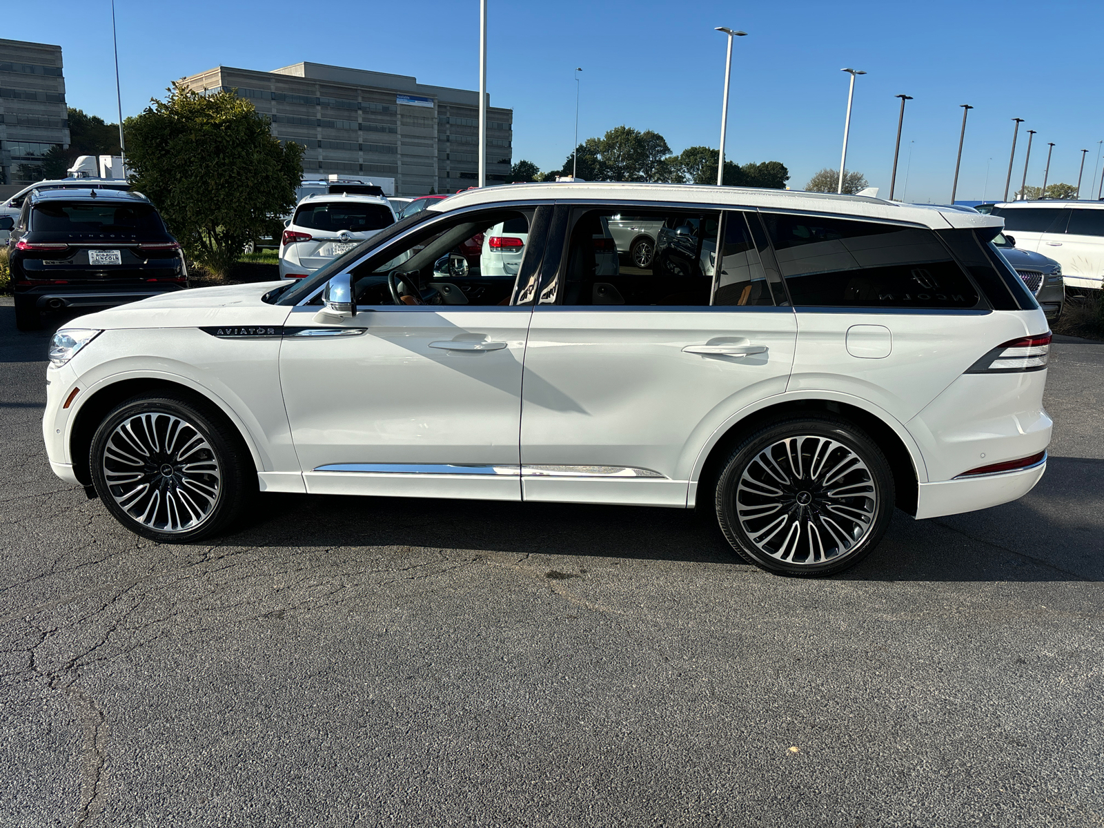 2022 Lincoln Aviator Black Label 4