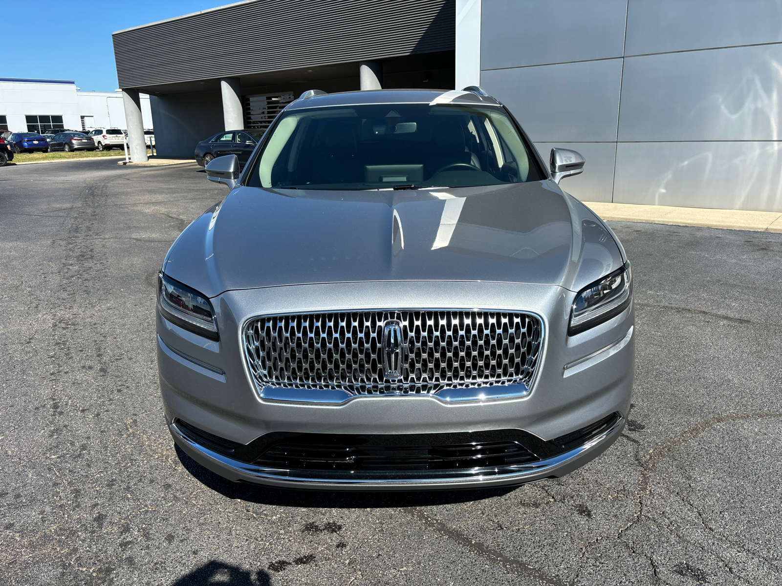 2021 Lincoln Nautilus Standard 2