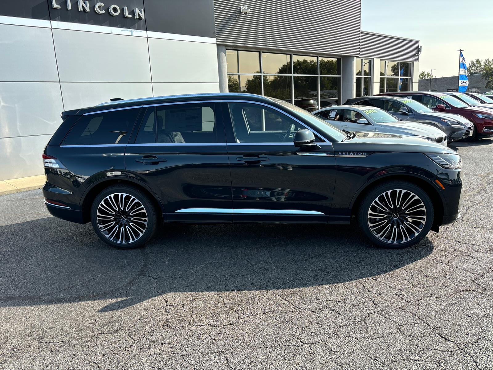 2025 Lincoln Aviator Black Label 8