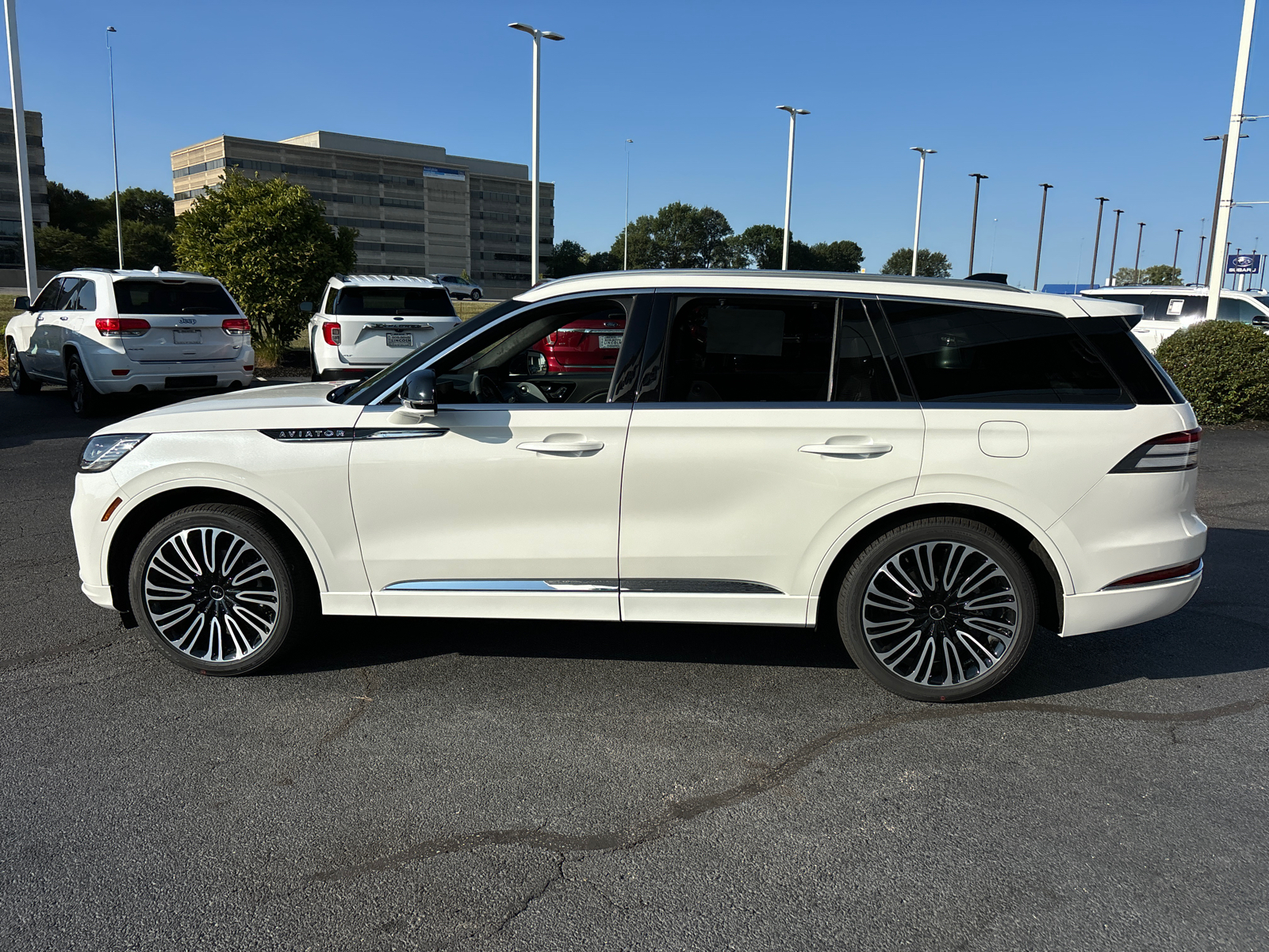 2025 Lincoln Aviator Black Label 4