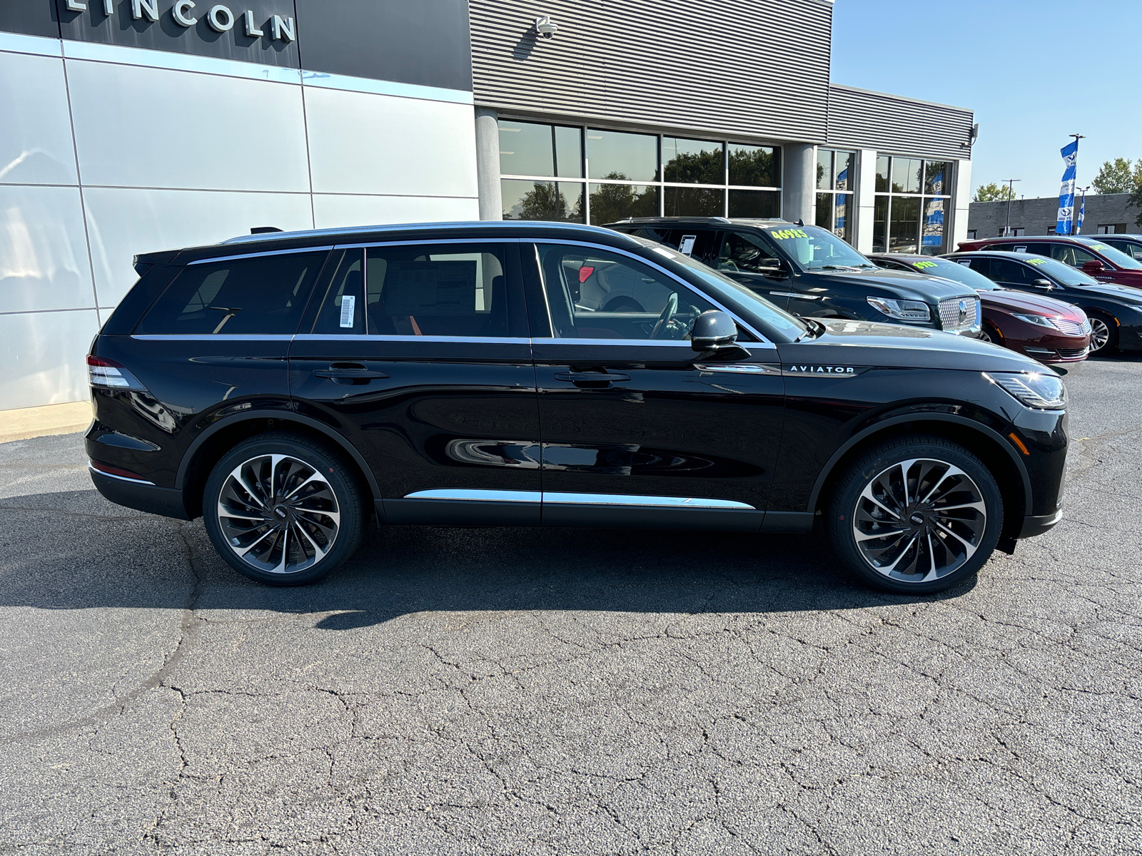 2025 Lincoln Aviator Reserve 8