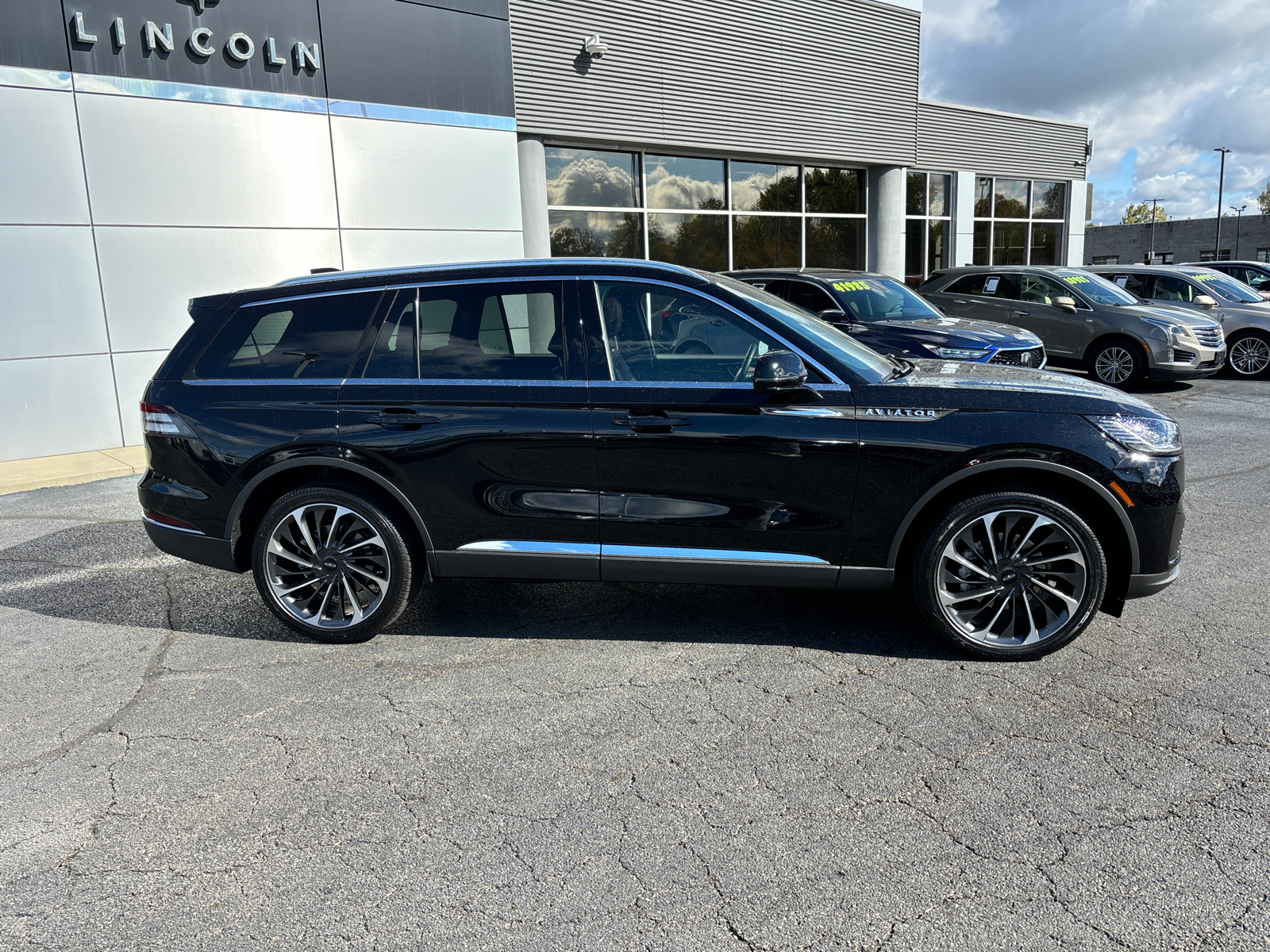 2025 Lincoln Aviator Reserve 8