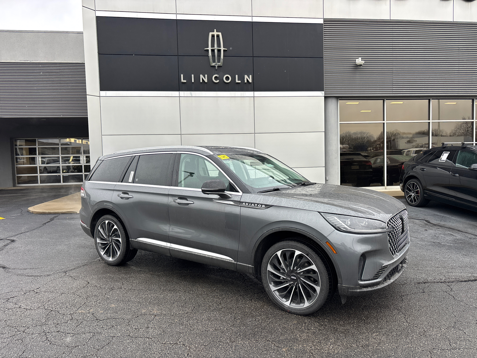 2025 Lincoln Aviator Reserve 1