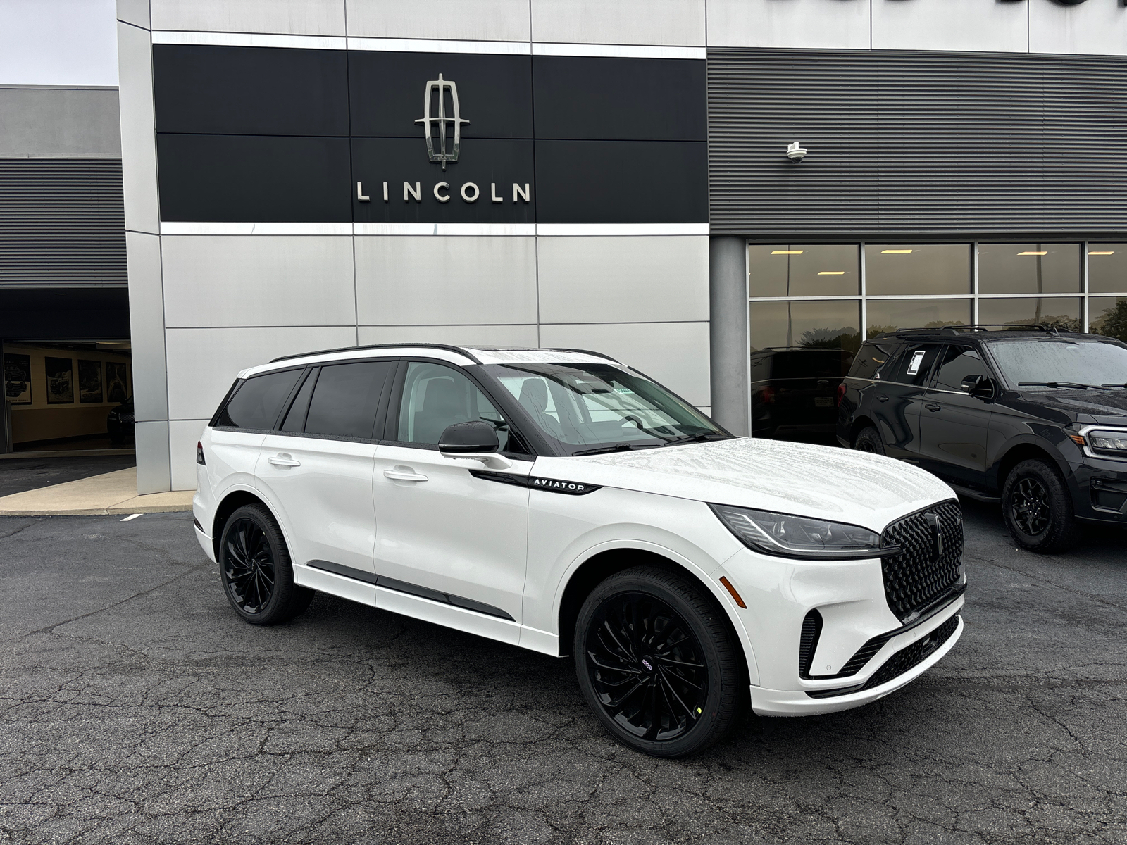 2025 Lincoln Aviator Reserve 1