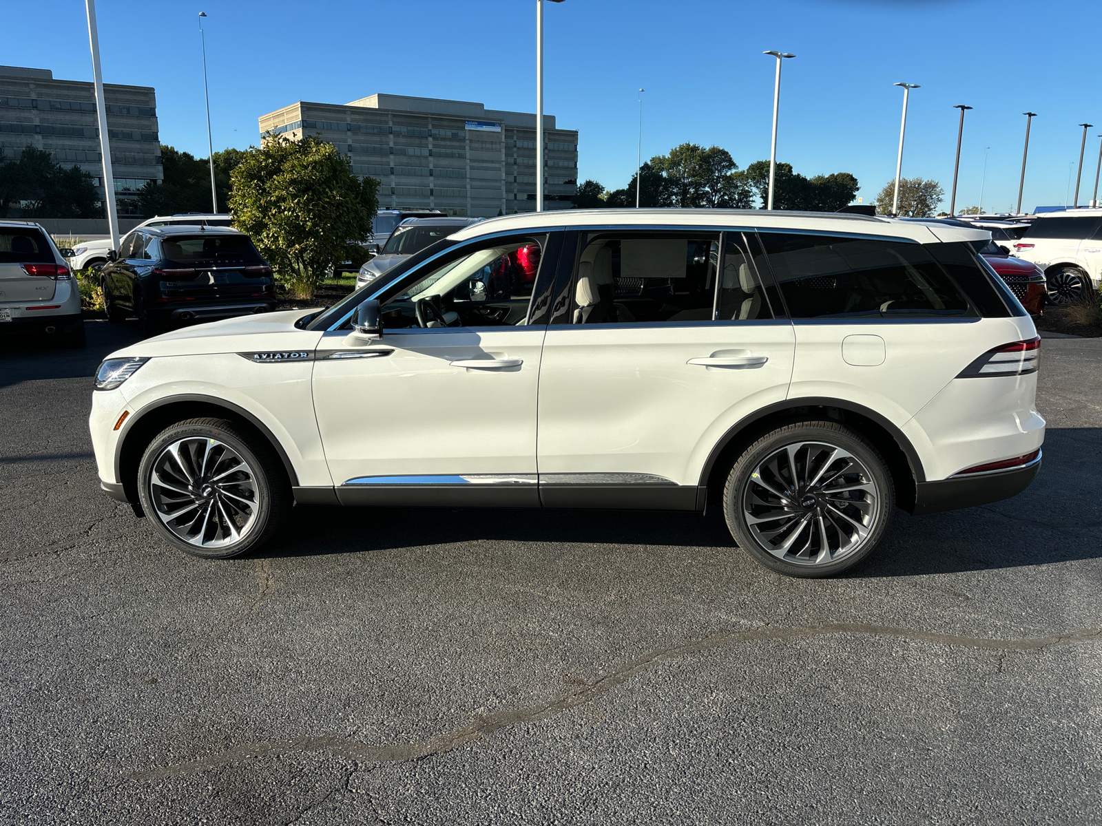 2025 Lincoln Aviator Reserve 4