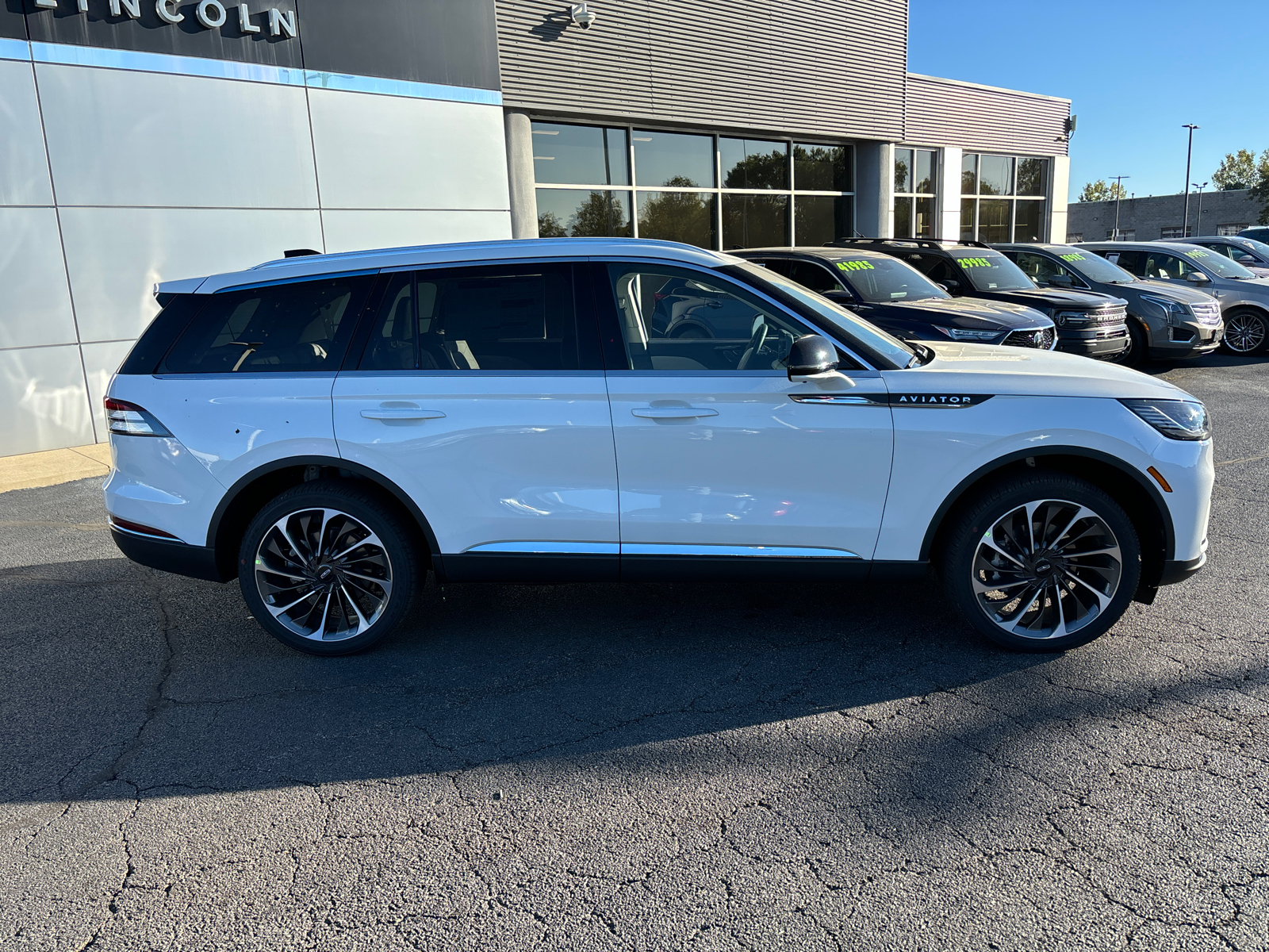 2025 Lincoln Aviator Reserve 8