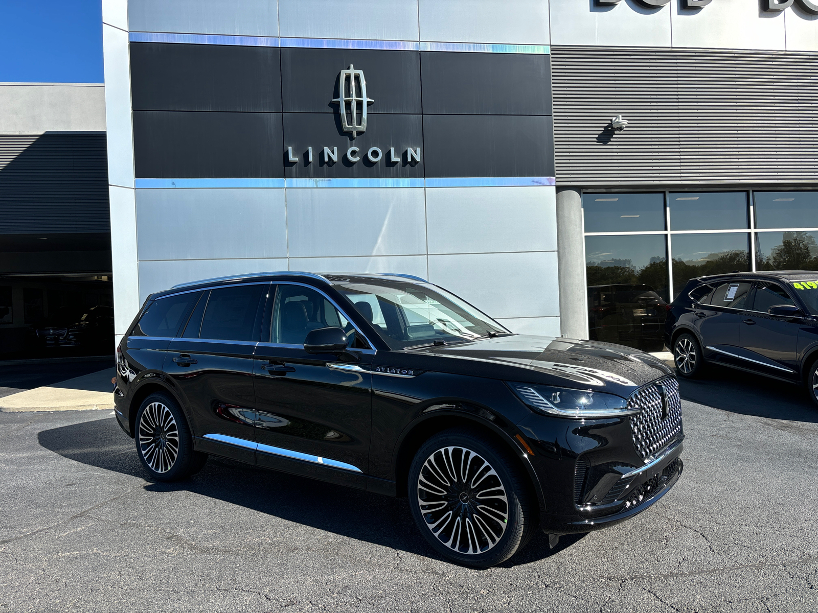 2025 Lincoln Aviator Black Label 1