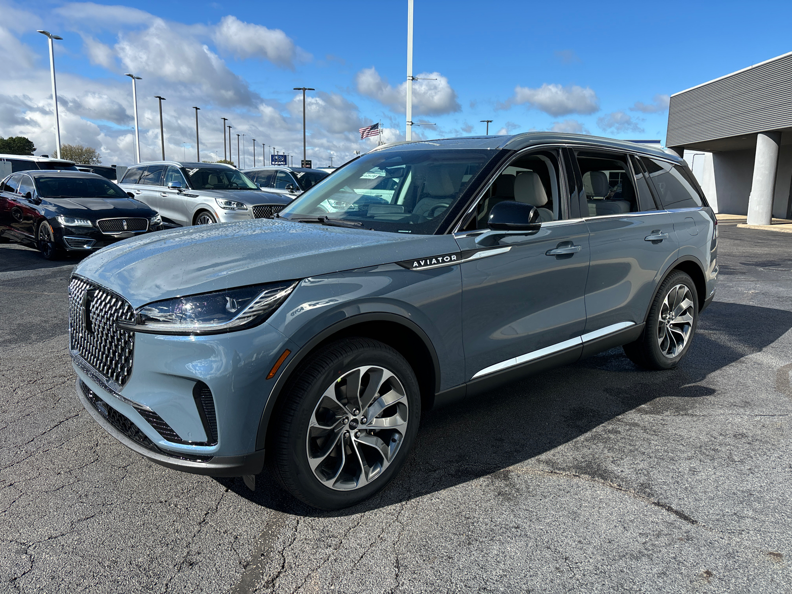 2025 Lincoln Aviator Reserve 3