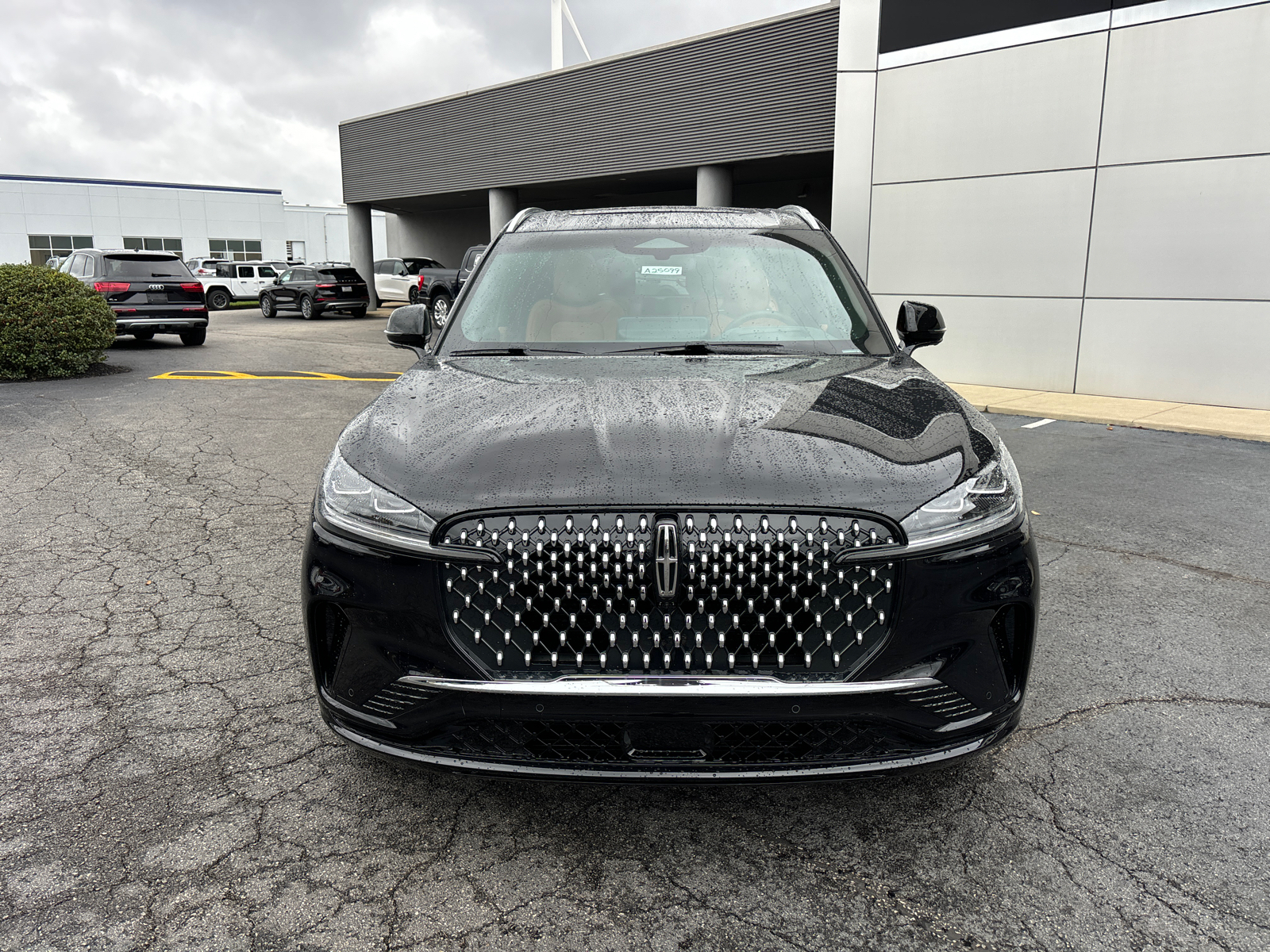 2025 Lincoln Aviator Black Label 2