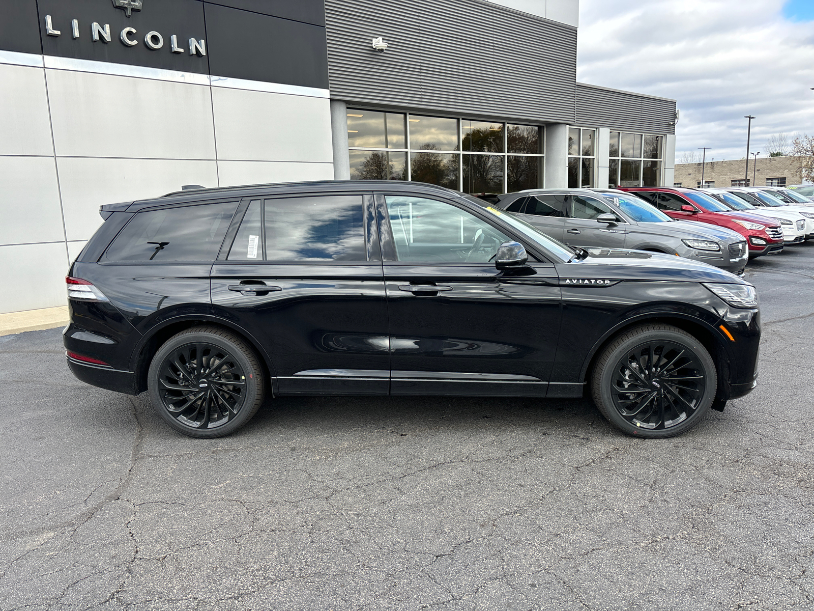 2025 Lincoln Aviator Reserve 8