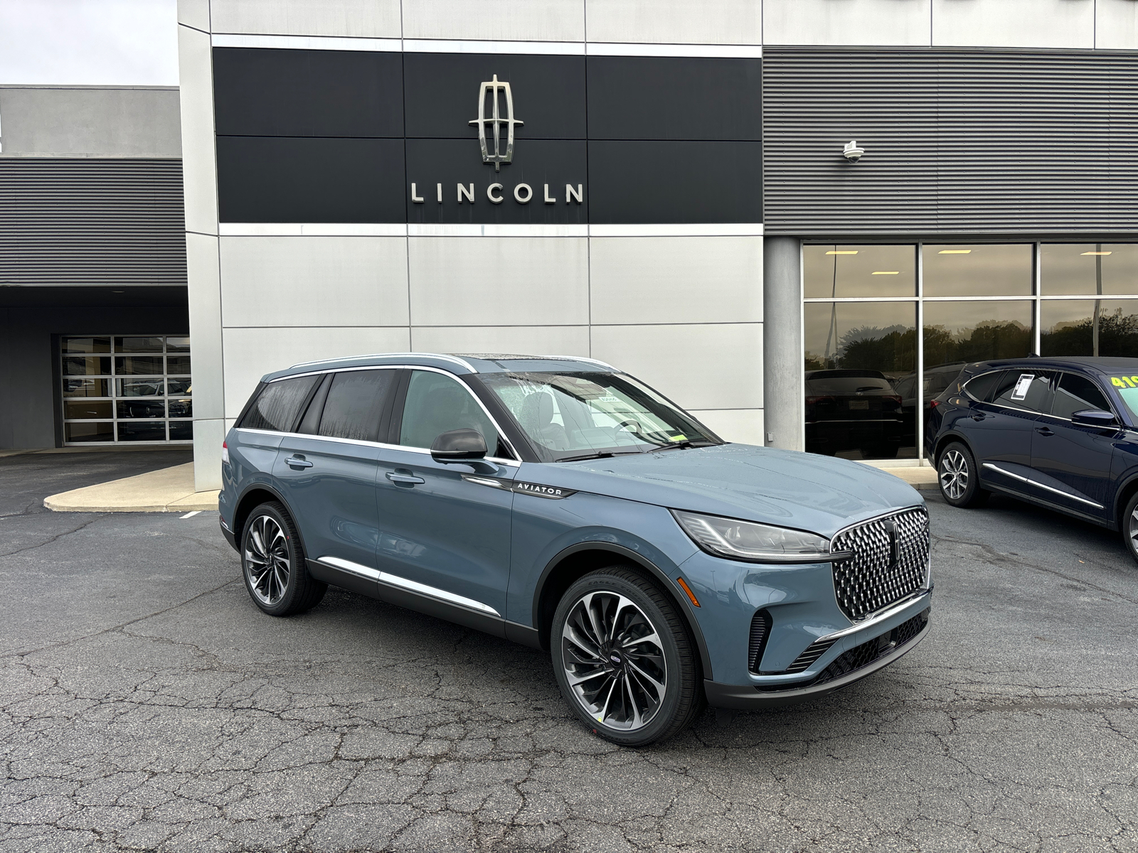 2025 Lincoln Aviator Reserve 1