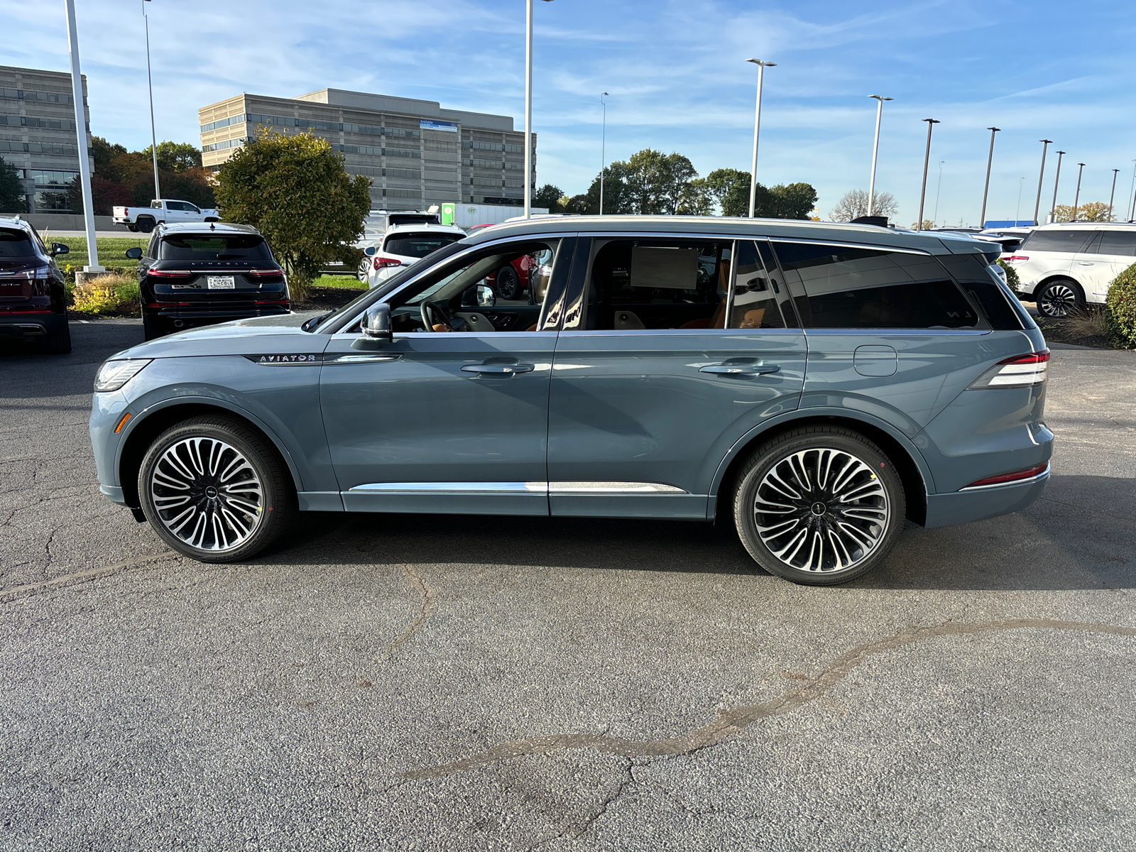 2025 Lincoln Aviator Black Label 4