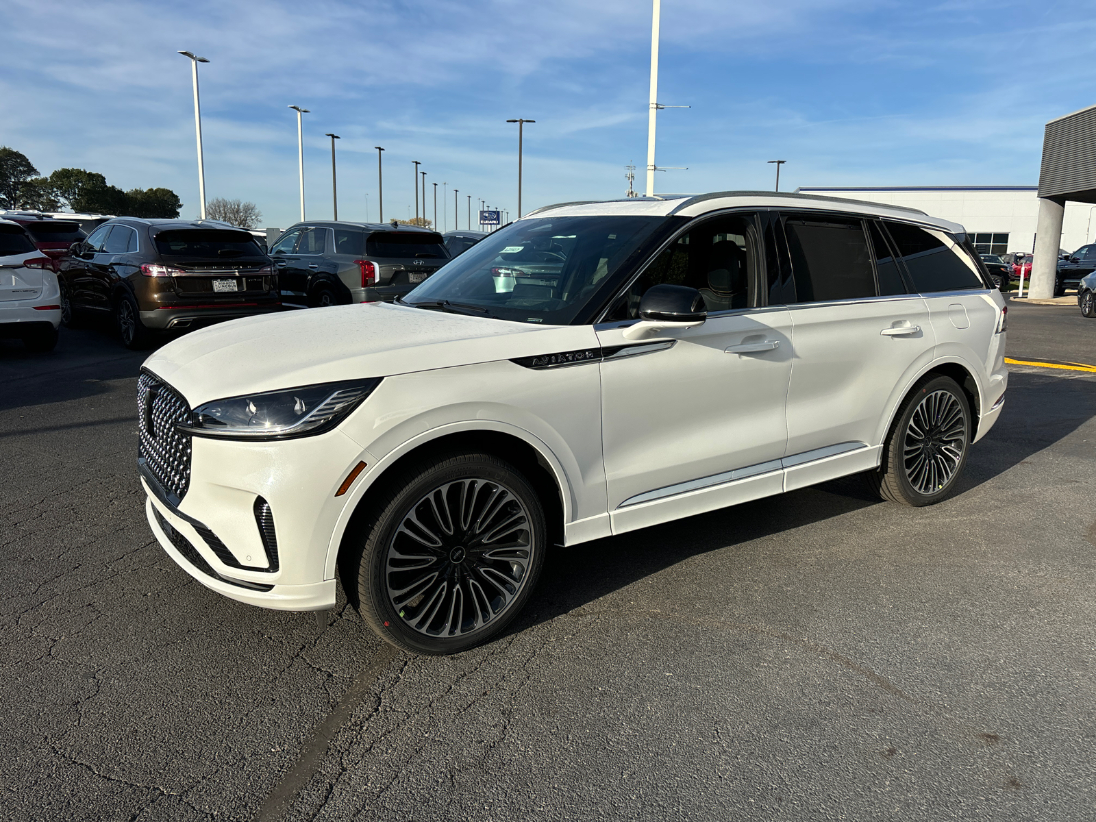 2025 Lincoln Aviator Black Label 3