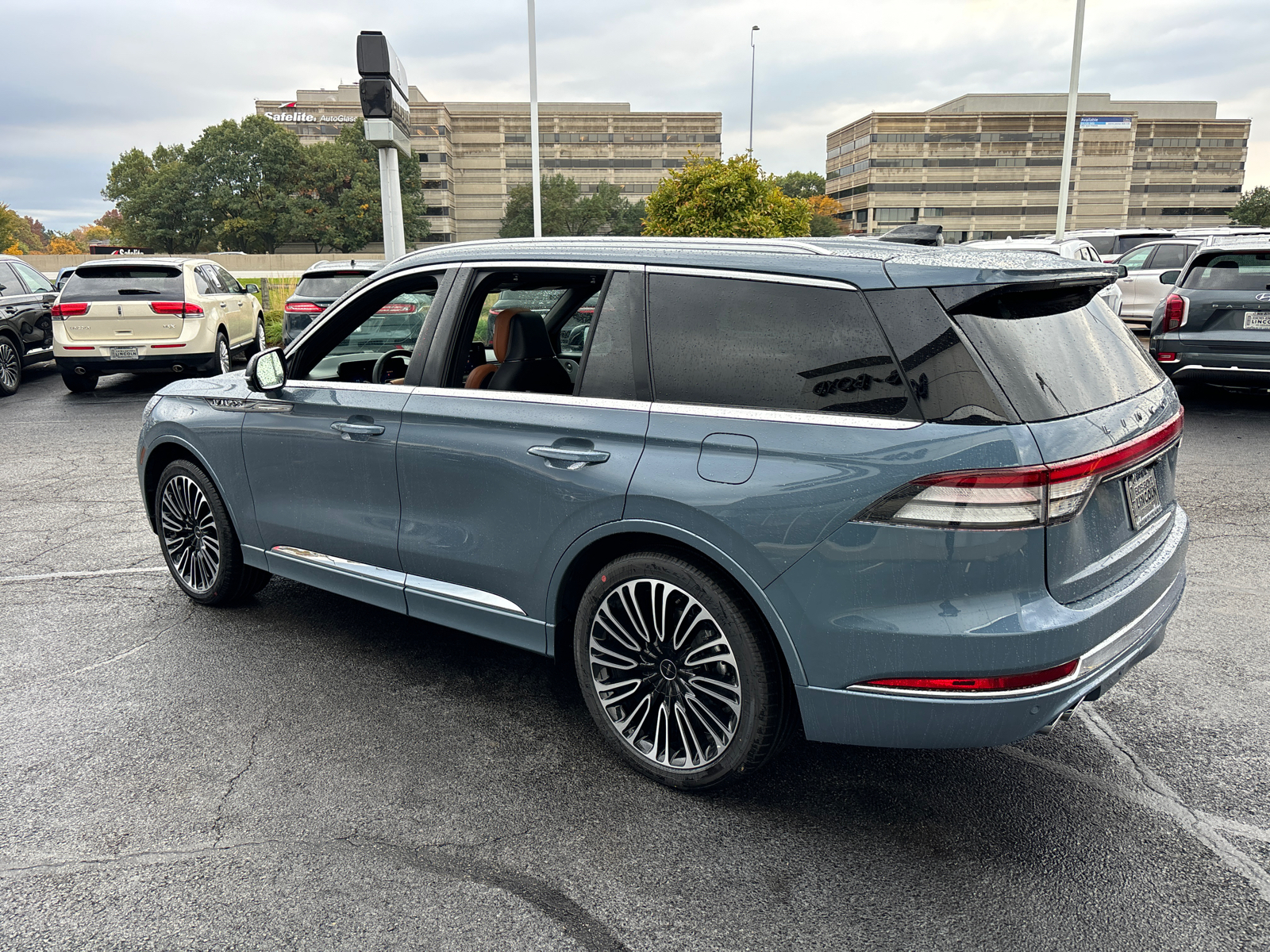 2025 Lincoln Aviator Black Label 5