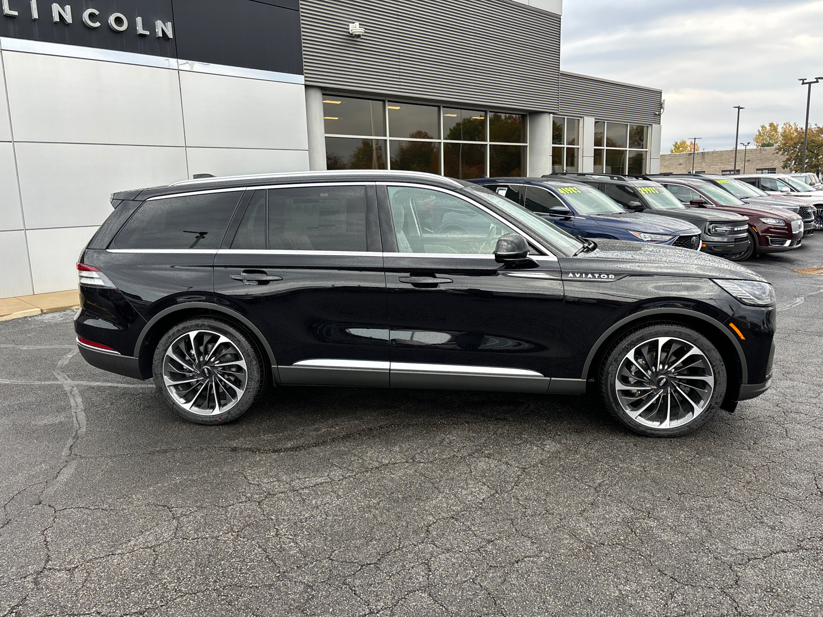 2025 Lincoln Aviator Reserve 8