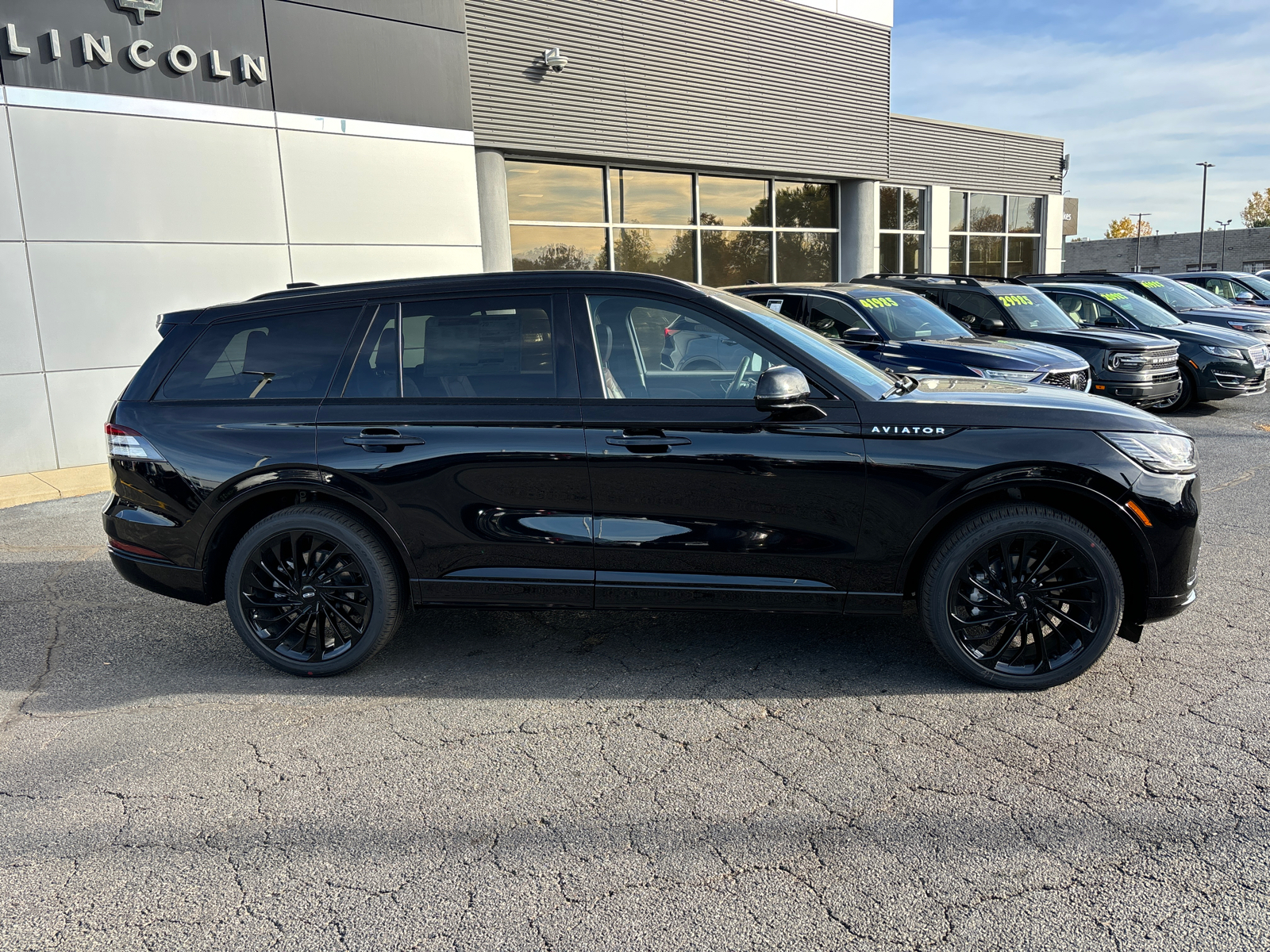 2025 Lincoln Aviator Reserve 8