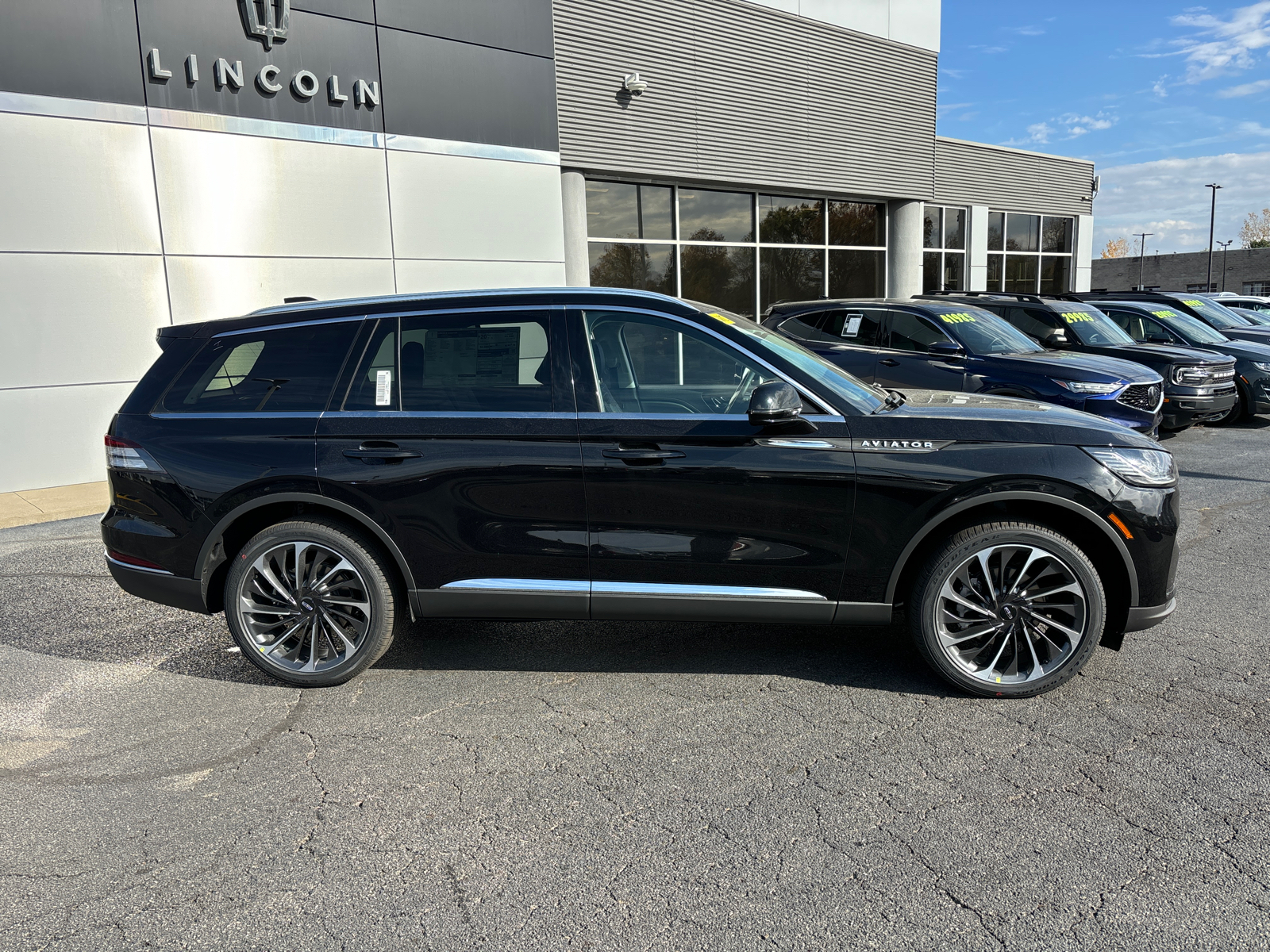 2025 Lincoln Aviator Reserve 8