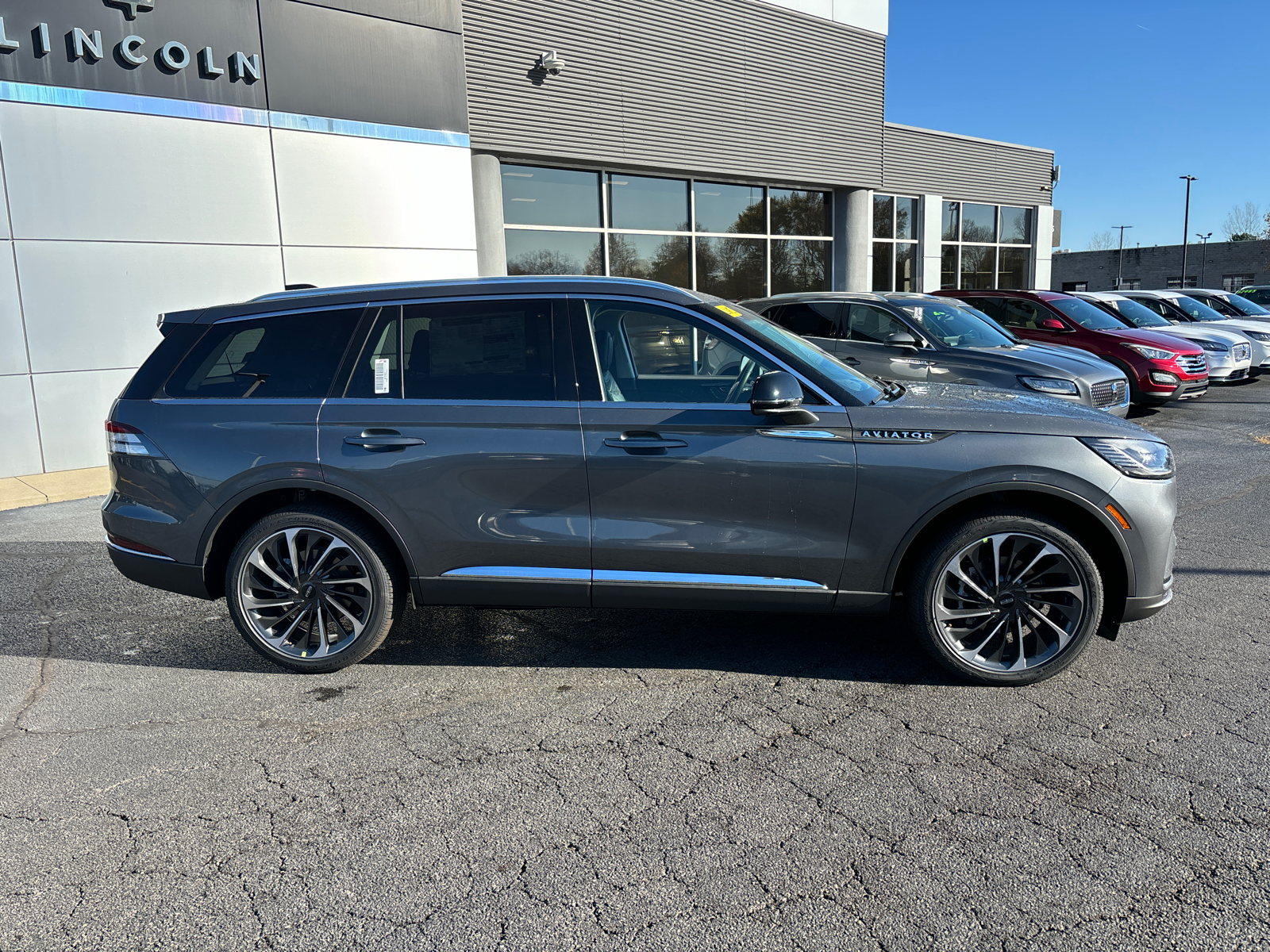 2025 Lincoln Aviator Reserve 8