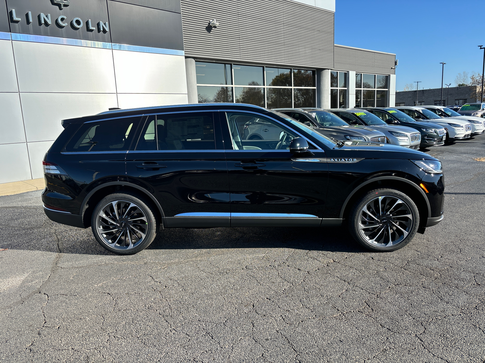 2025 Lincoln Aviator Reserve 8