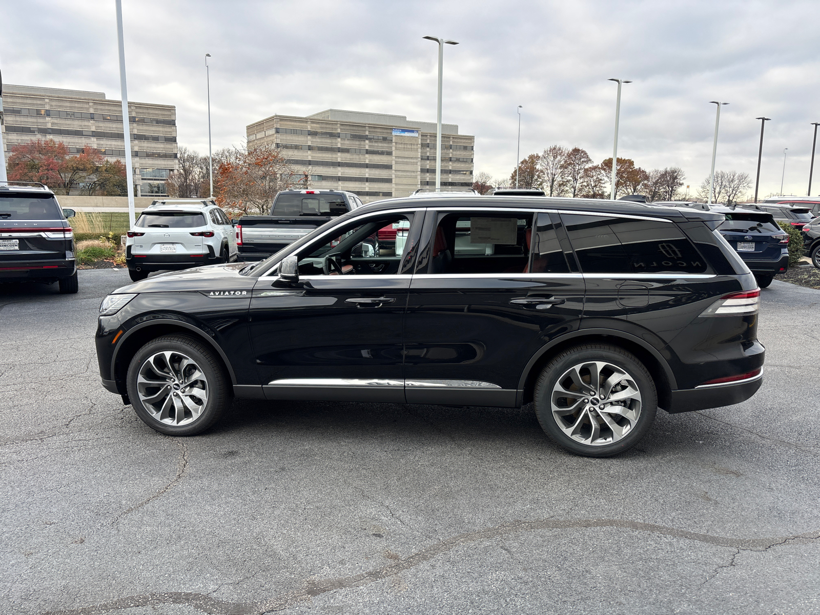 2025 Lincoln Aviator Reserve 4