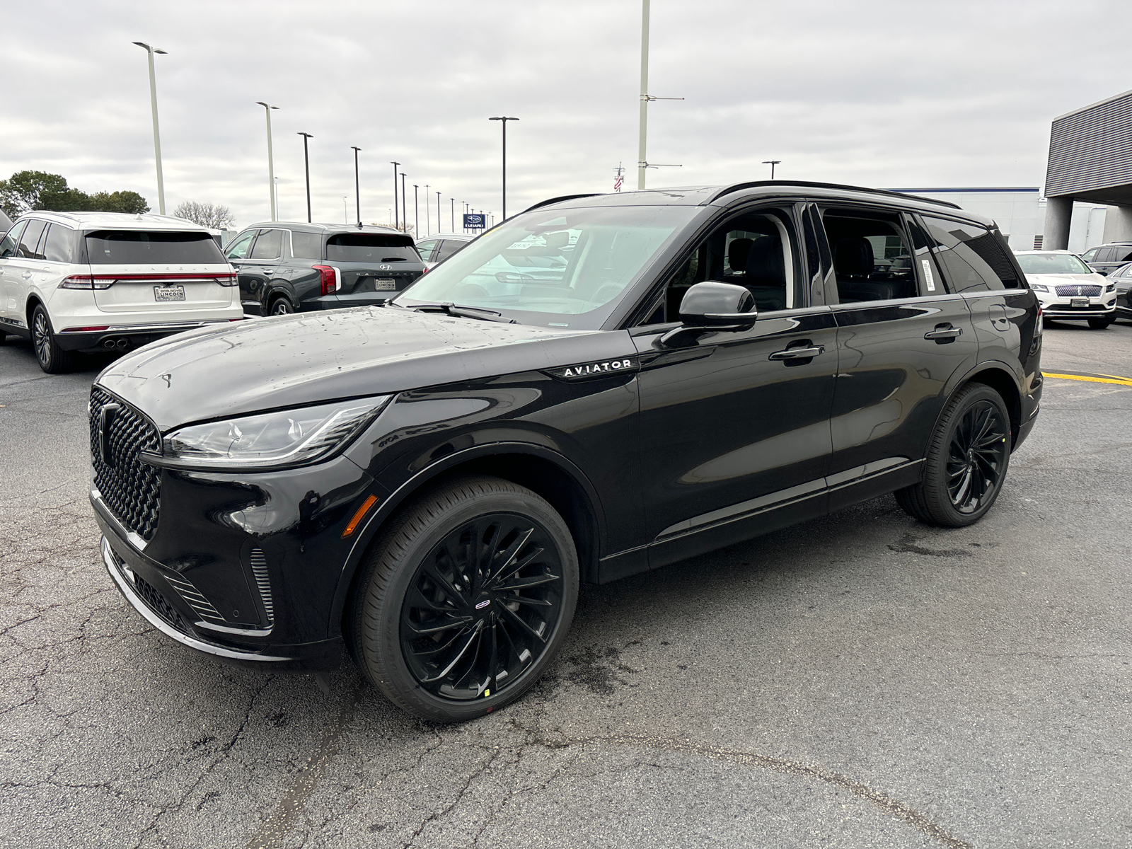 2025 Lincoln Aviator Reserve 3