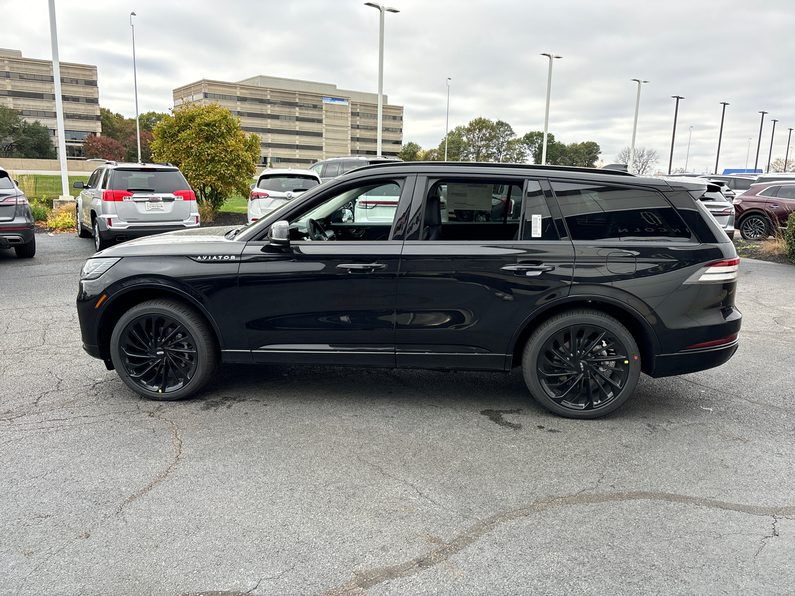 2025 Lincoln Aviator Reserve 4