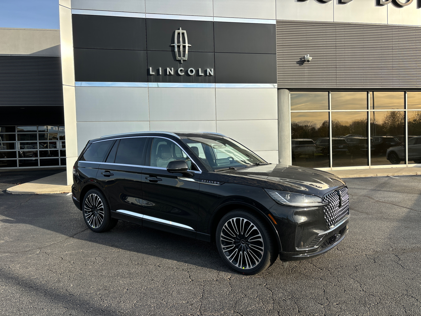 2025 Lincoln Aviator Black Label 1