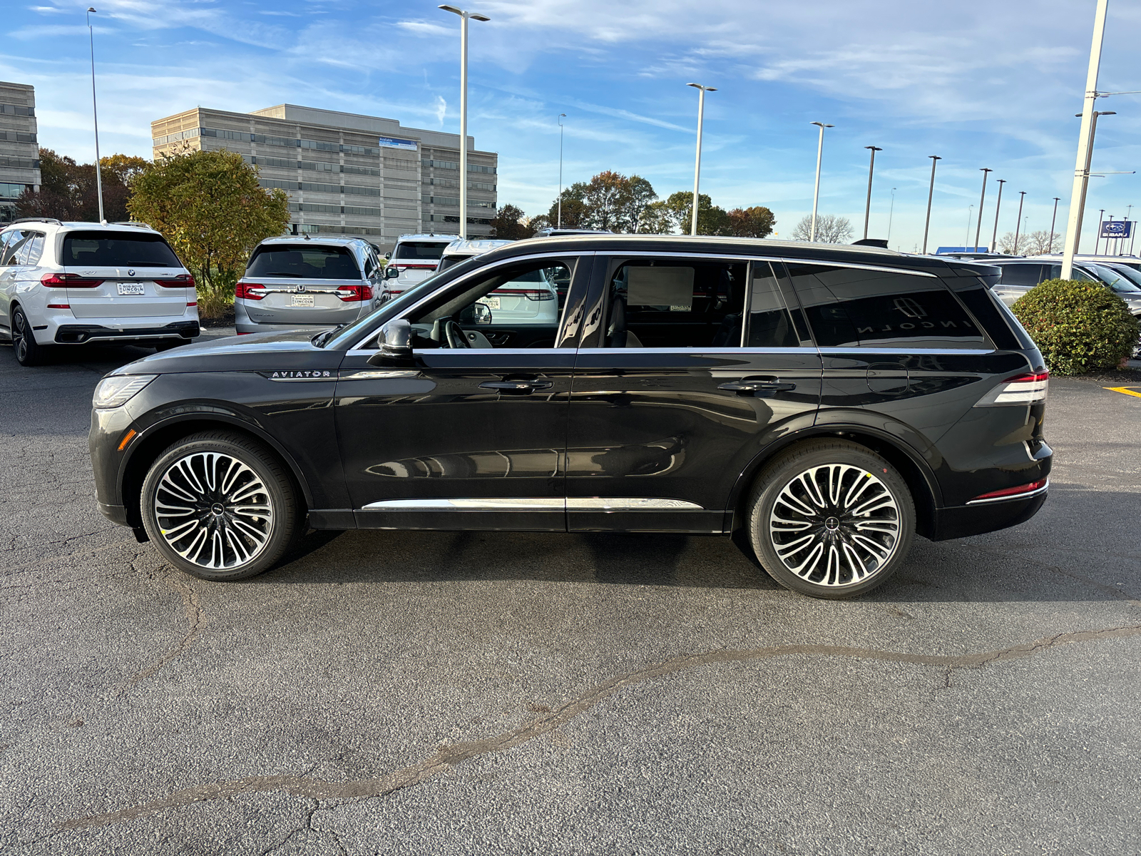 2025 Lincoln Aviator Black Label 4