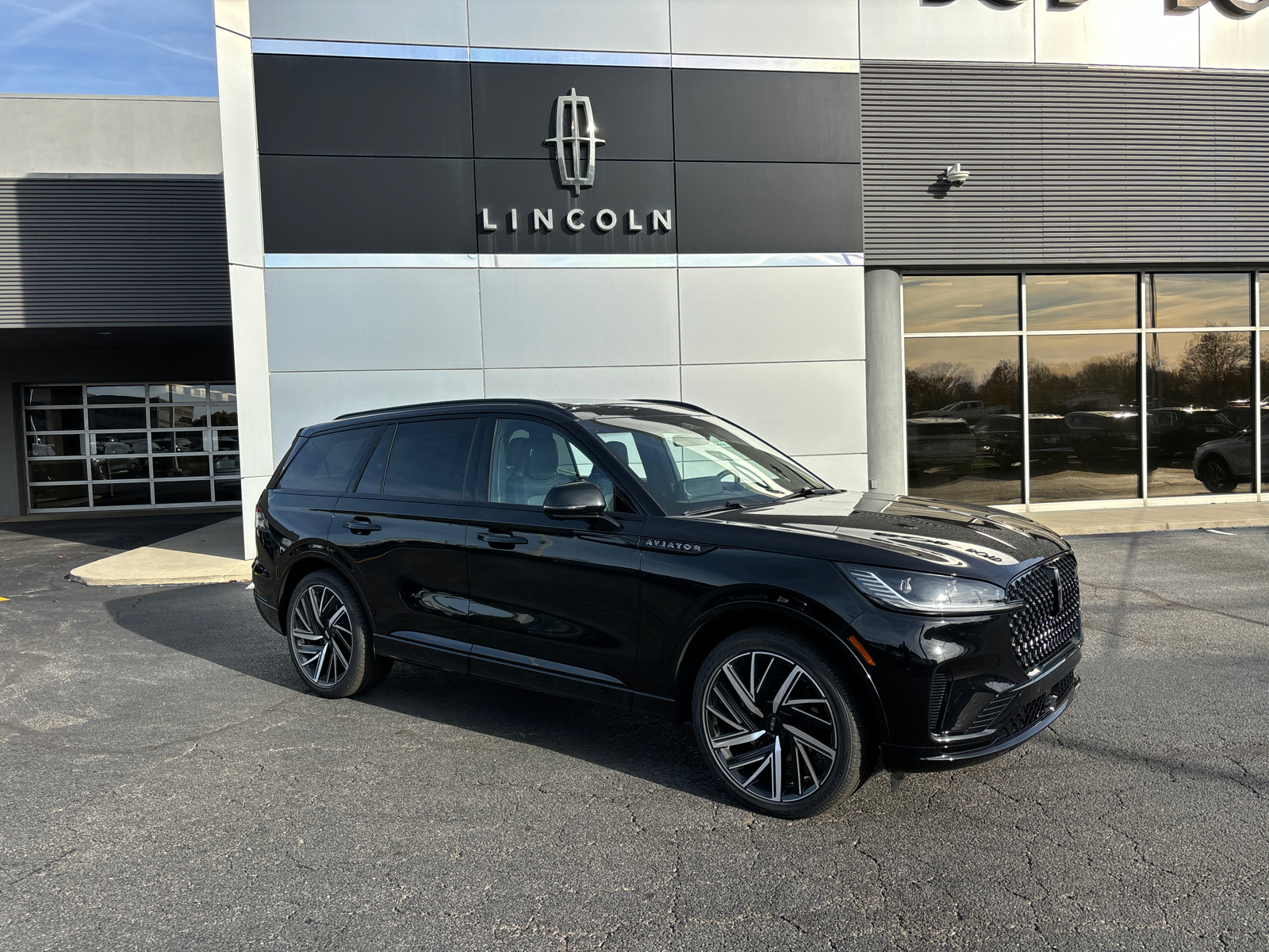 2025 Lincoln Aviator Black Label 1