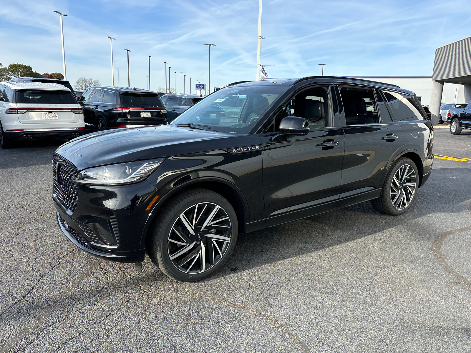 2025 Lincoln Aviator Black Label 3