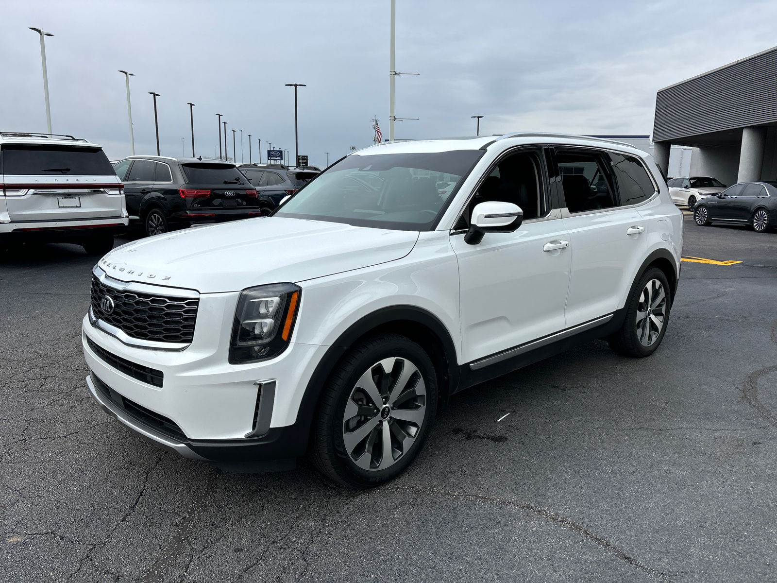 2021 Kia Telluride EX 3