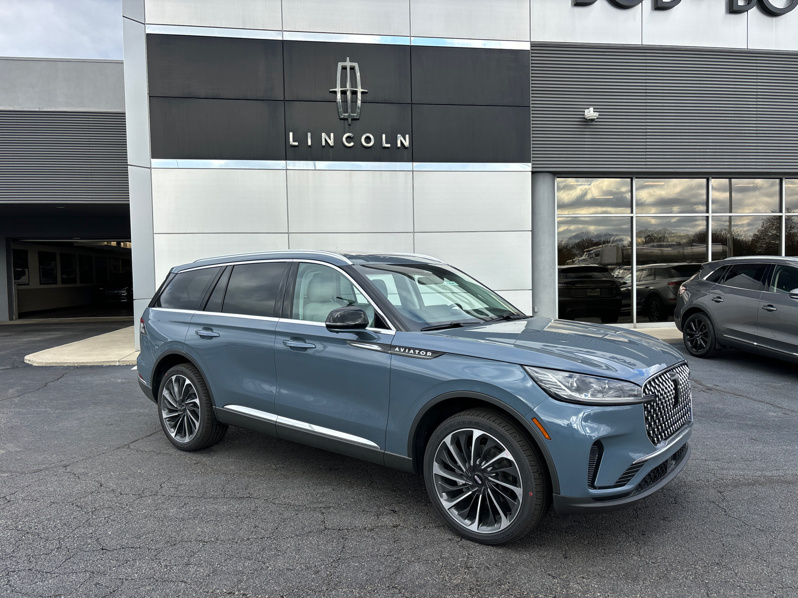 2025 Lincoln Aviator Reserve 1