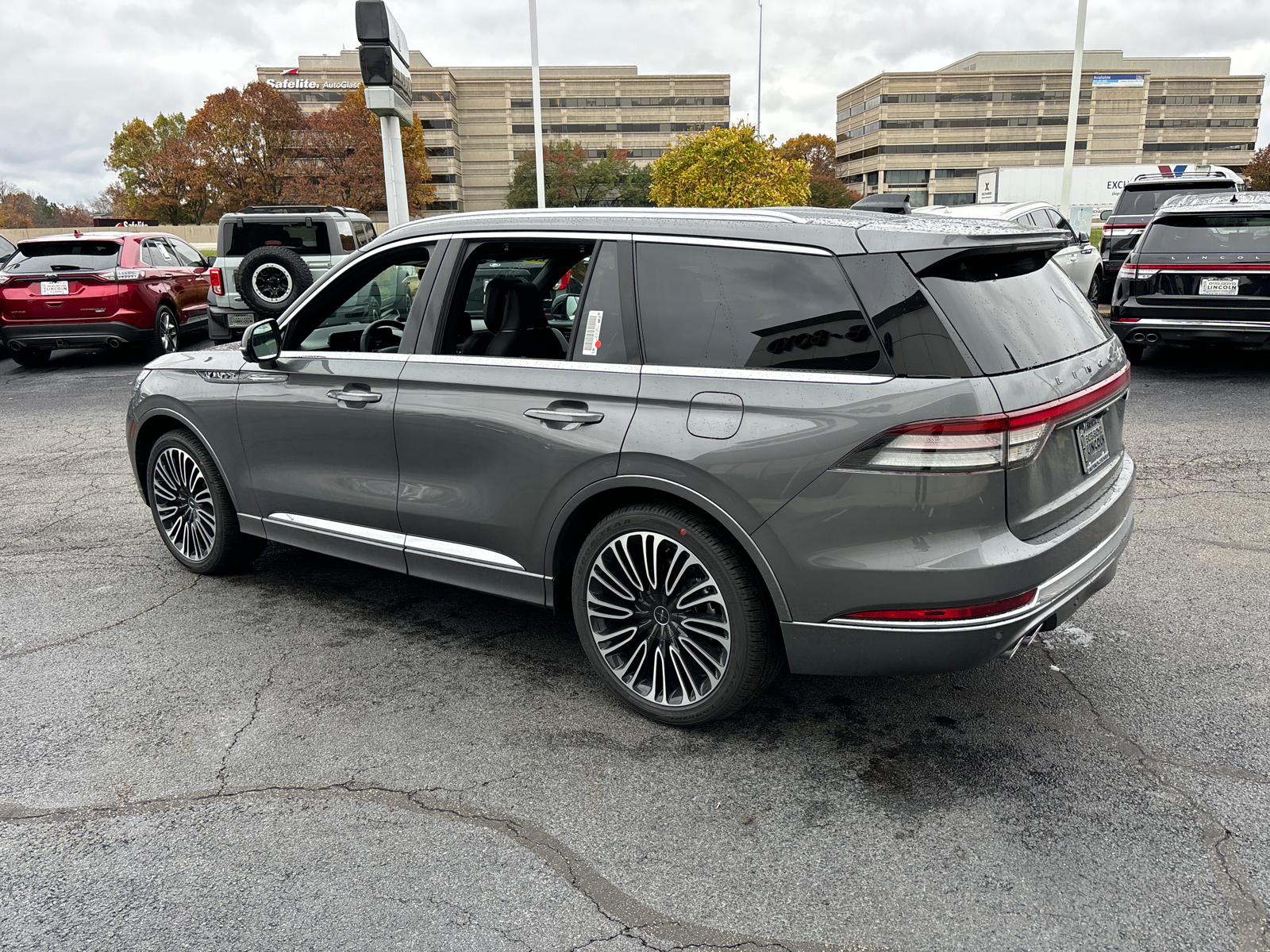 2025 Lincoln Aviator Black Label 5