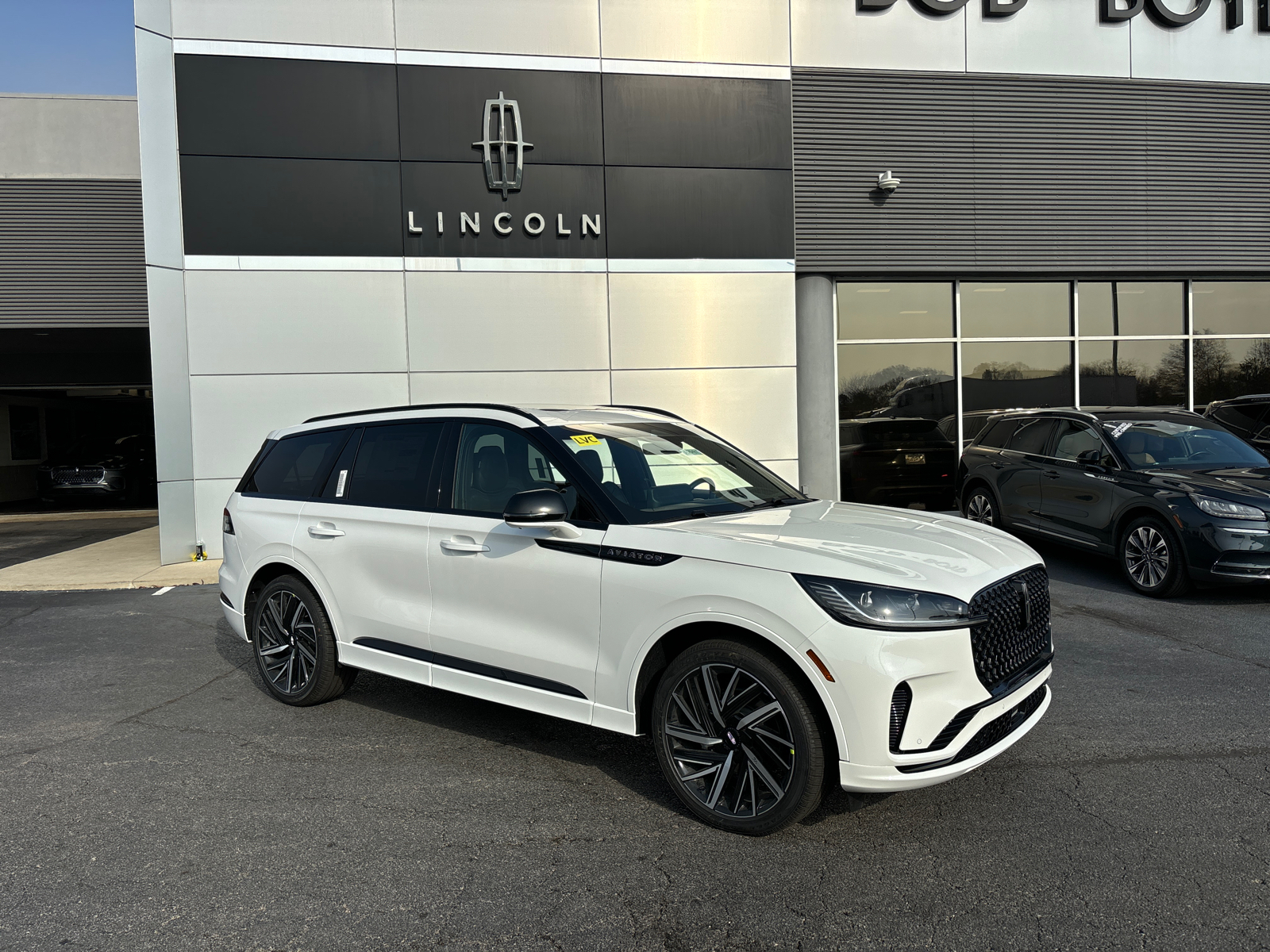 2025 Lincoln Aviator Black Label 1